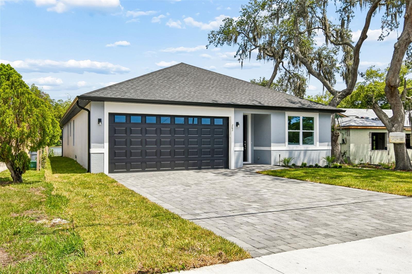 263 LAKE GRIFFIN CIRCLE