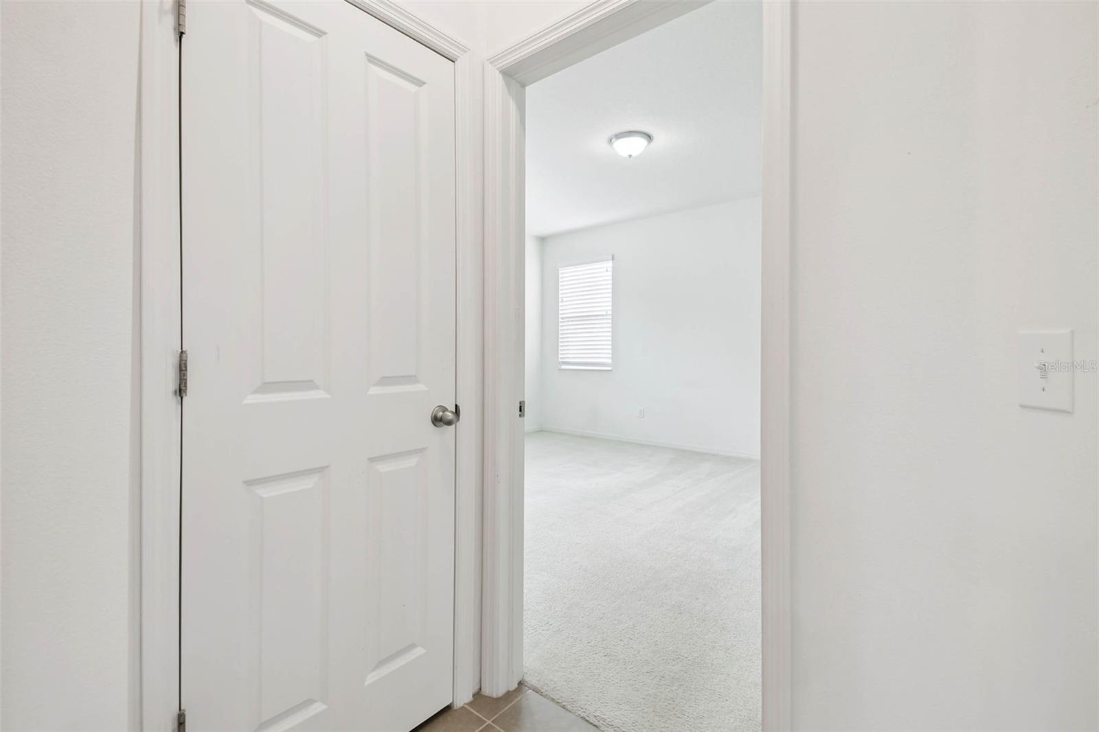 VILLAGES/TRINITY LAKES - Residential Lease