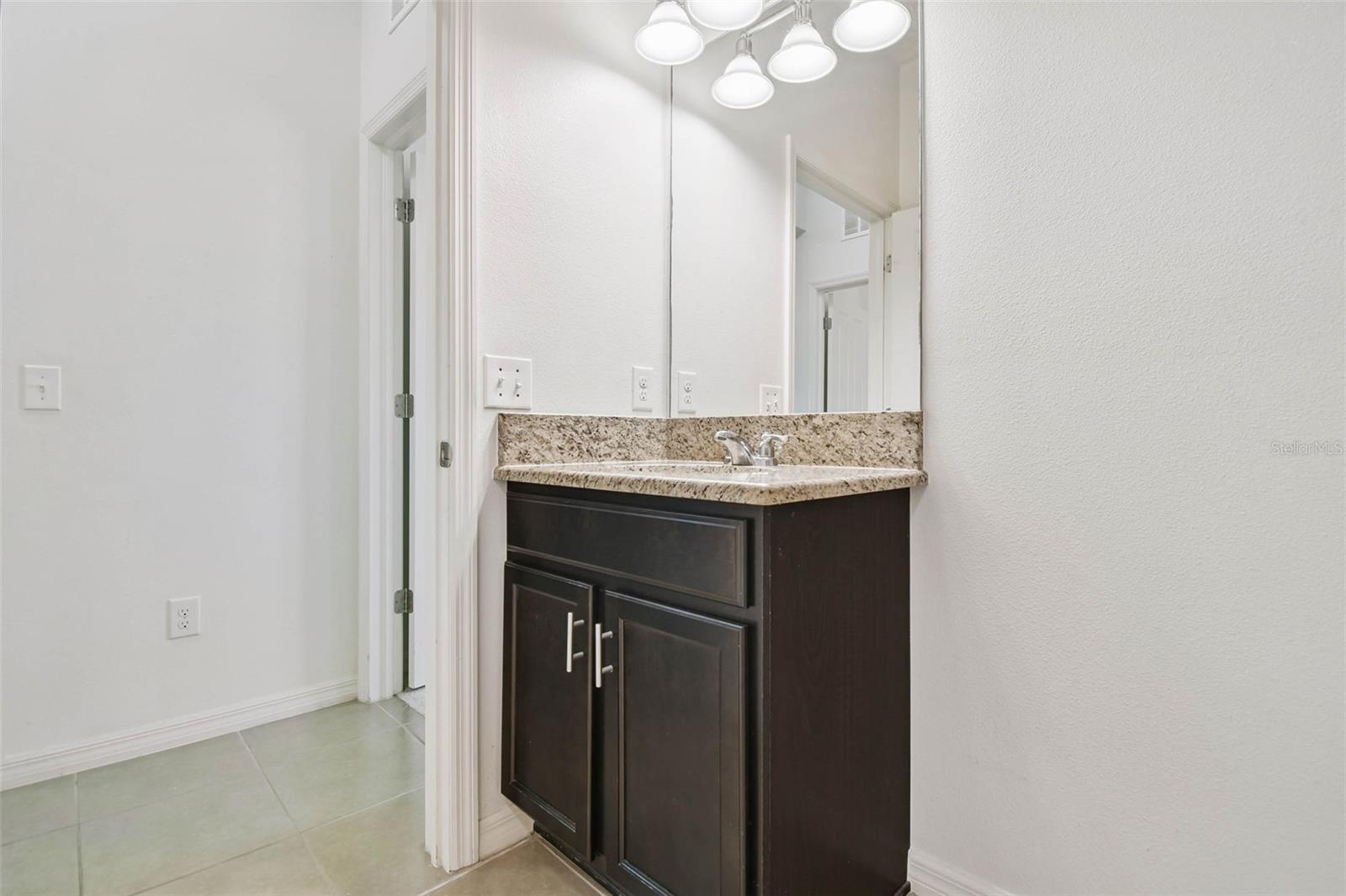 VILLAGES/TRINITY LAKES - Residential Lease