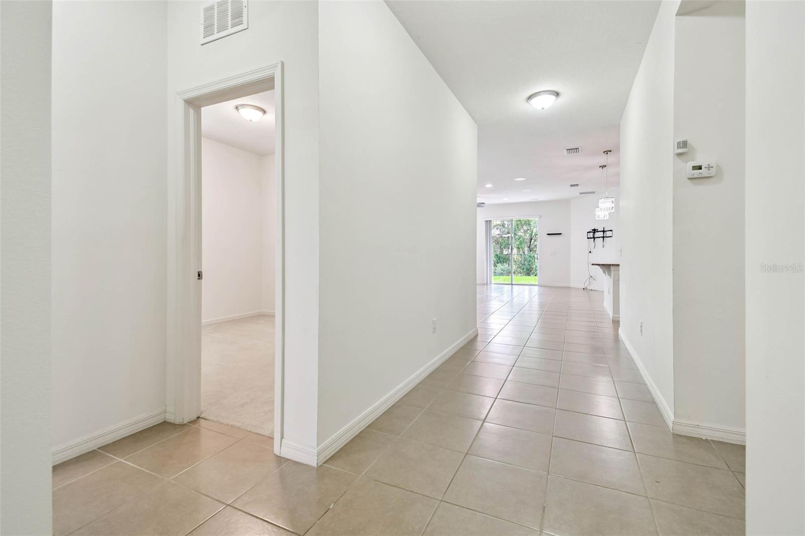 VILLAGES/TRINITY LAKES - Residential Lease