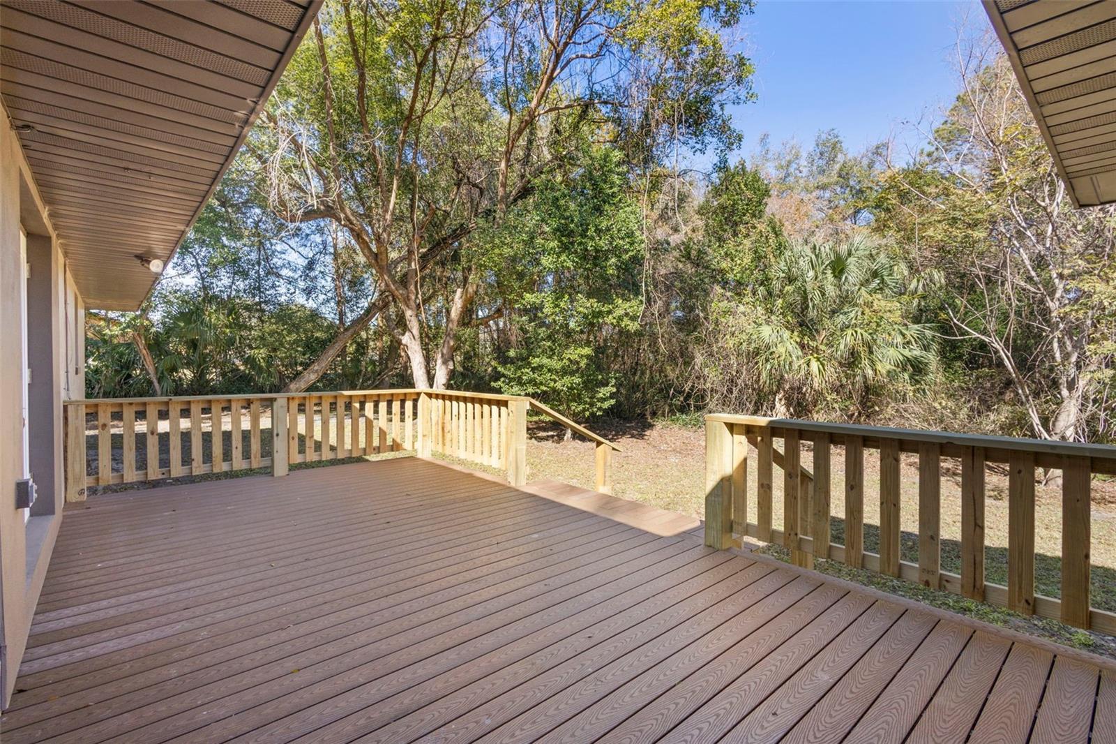 1427 - SEC 29 TWP 17S RNG 30E ALL OF - Residential