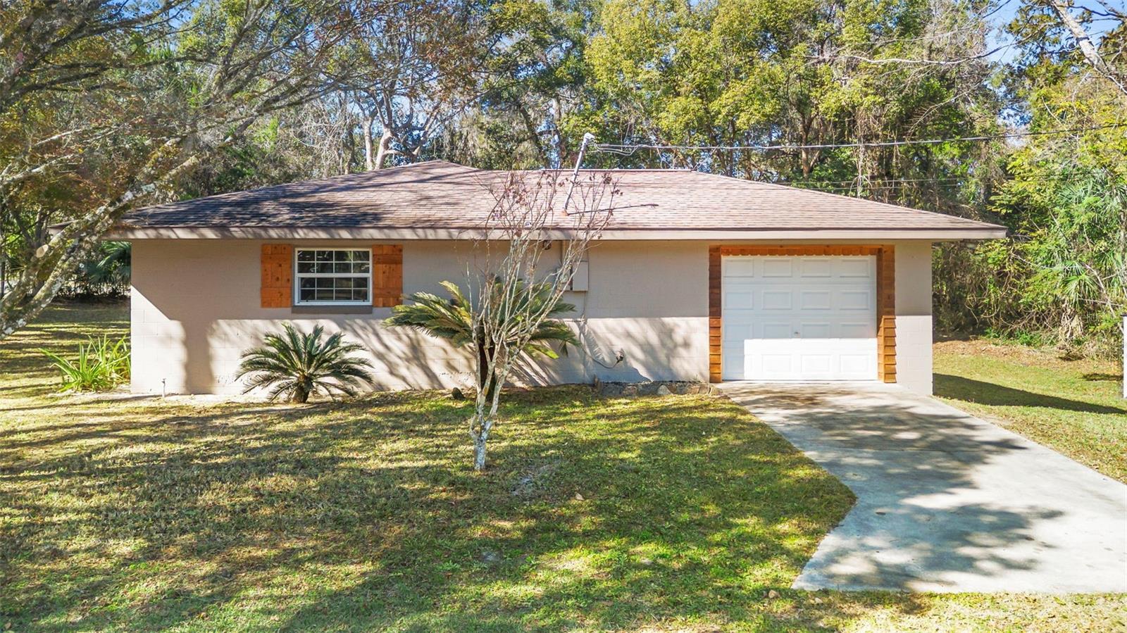 1427 - SEC 29 TWP 17S RNG 30E ALL OF - Residential