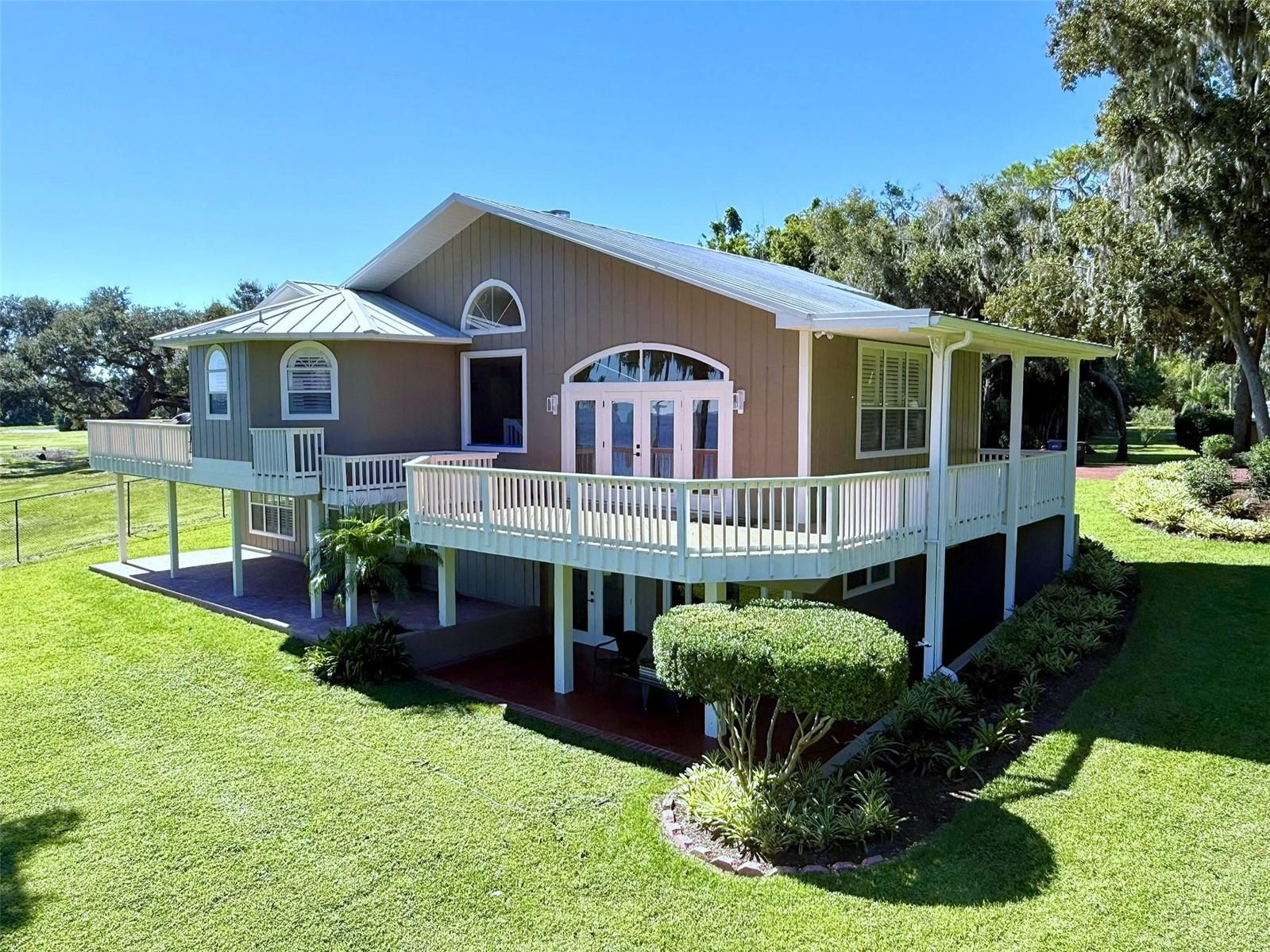 WALK/WATER LAKE ESTATES PH 3 UN 4 - Residential