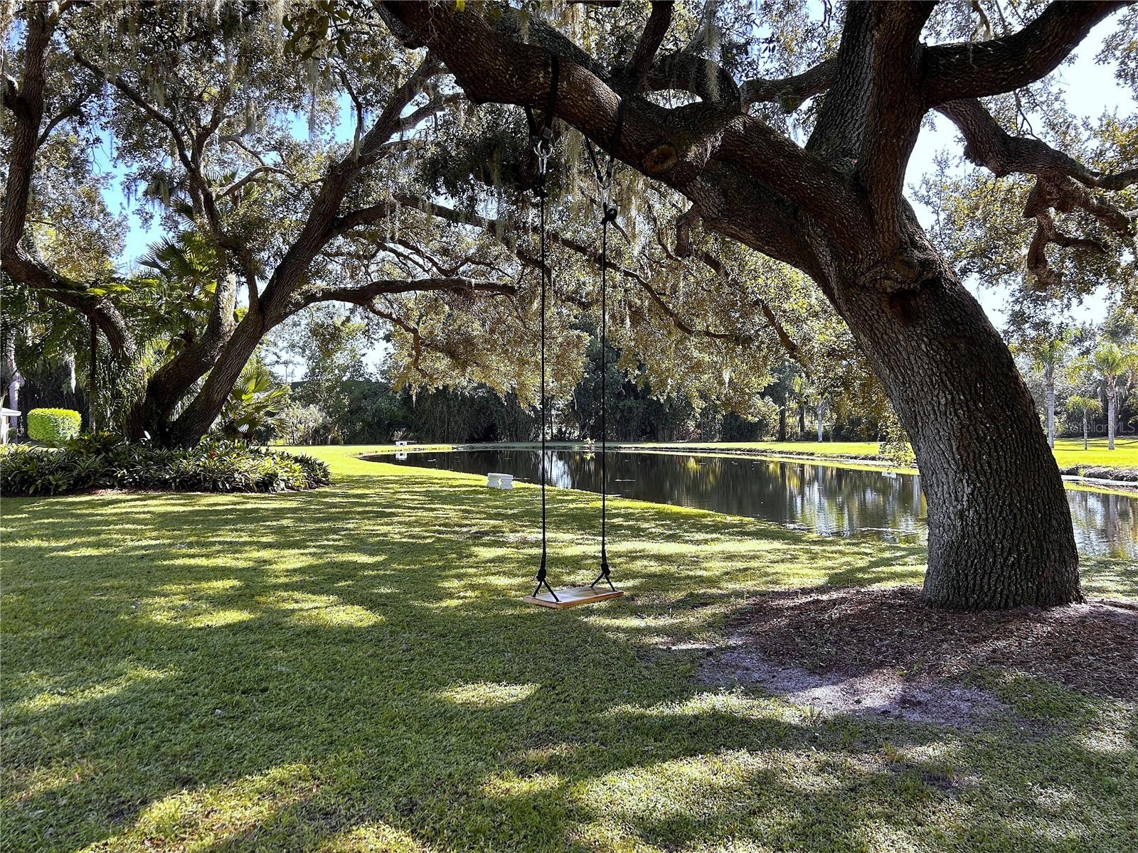 WALK/WATER LAKE ESTATES PH 3 UN 4 - Residential