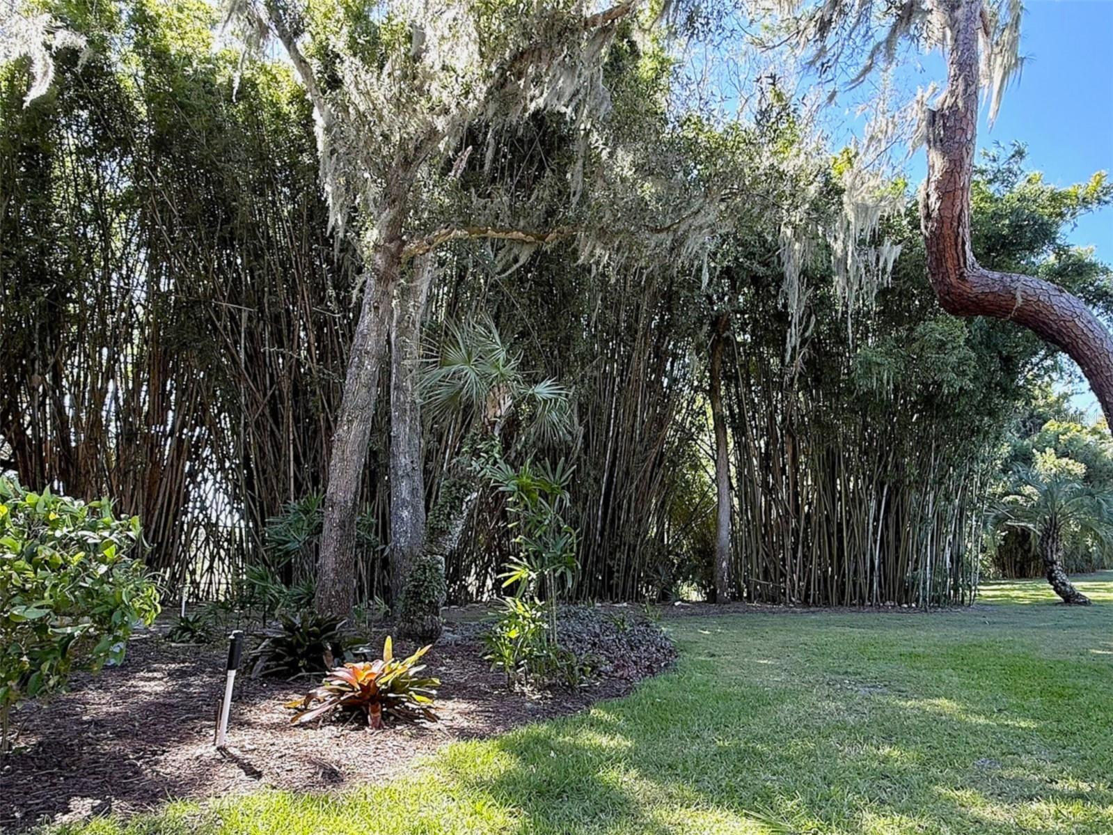 WALK/WATER LAKE ESTATES PH 3 UN 4 - Residential