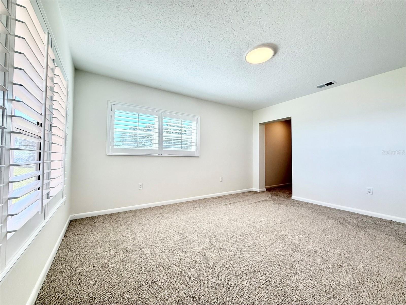 WALK/WATER LAKE ESTATES PH 3 UN 4 - Residential