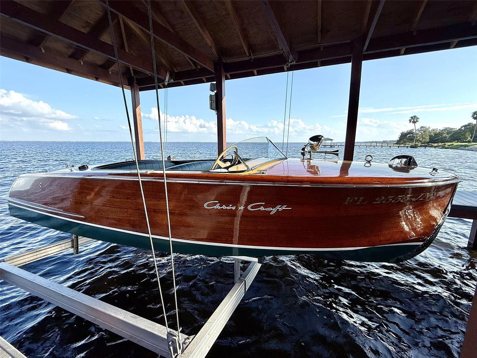 WALK/WATER LAKE ESTATES PH 3 UN 4 - Residential