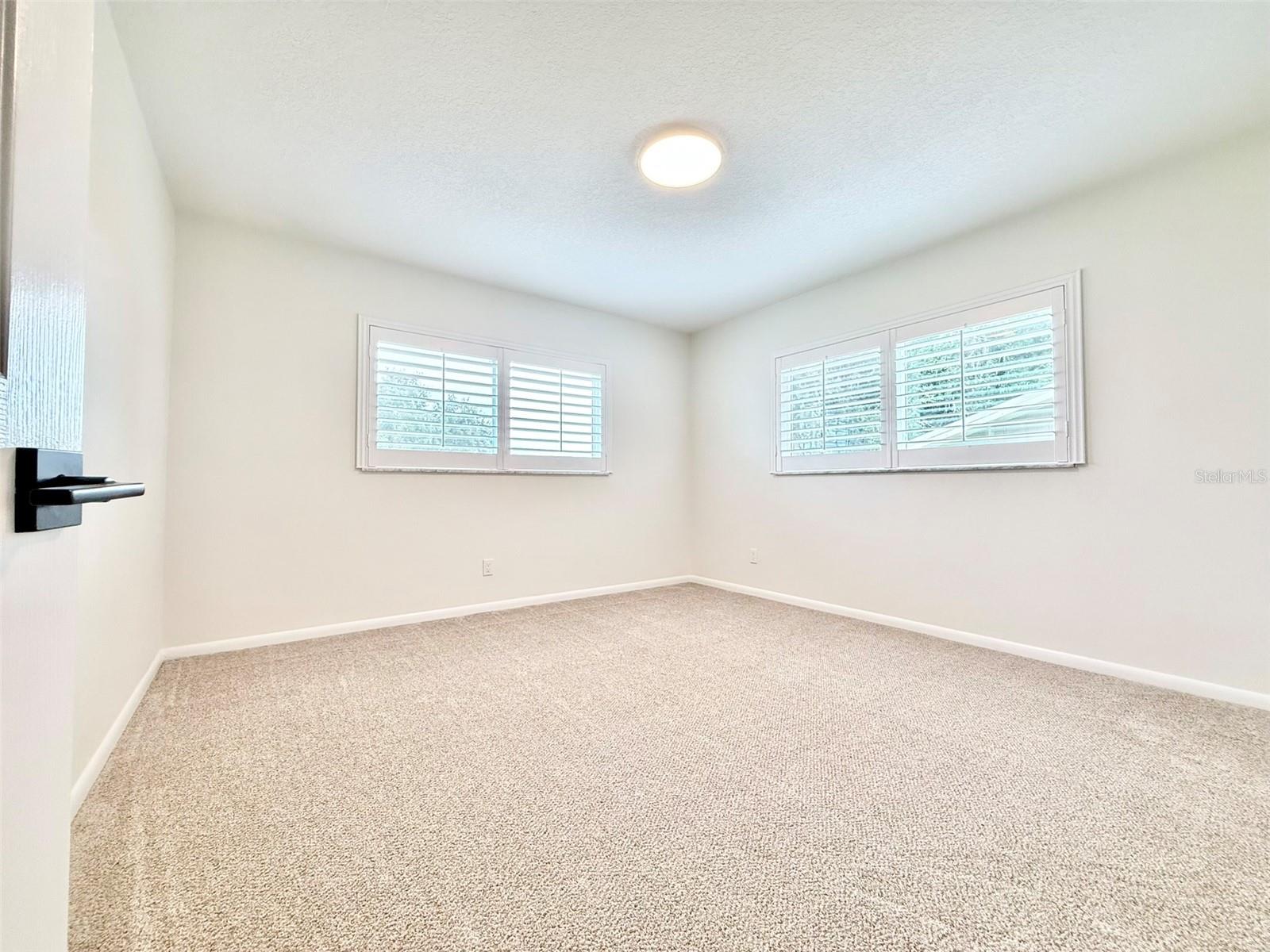 WALK/WATER LAKE ESTATES PH 3 UN 4 - Residential