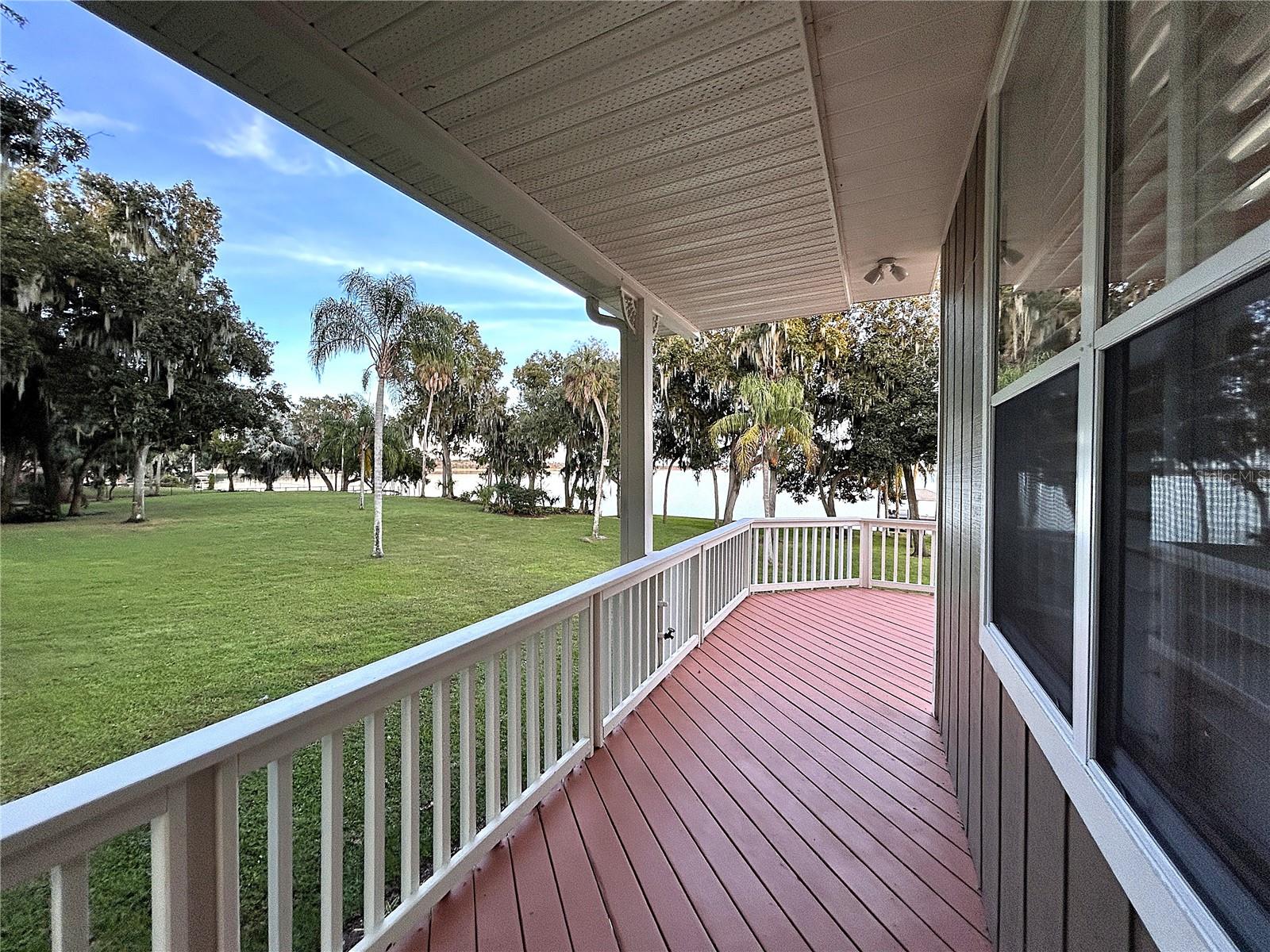 WALK/WATER LAKE ESTATES PH 3 UN 4 - Residential