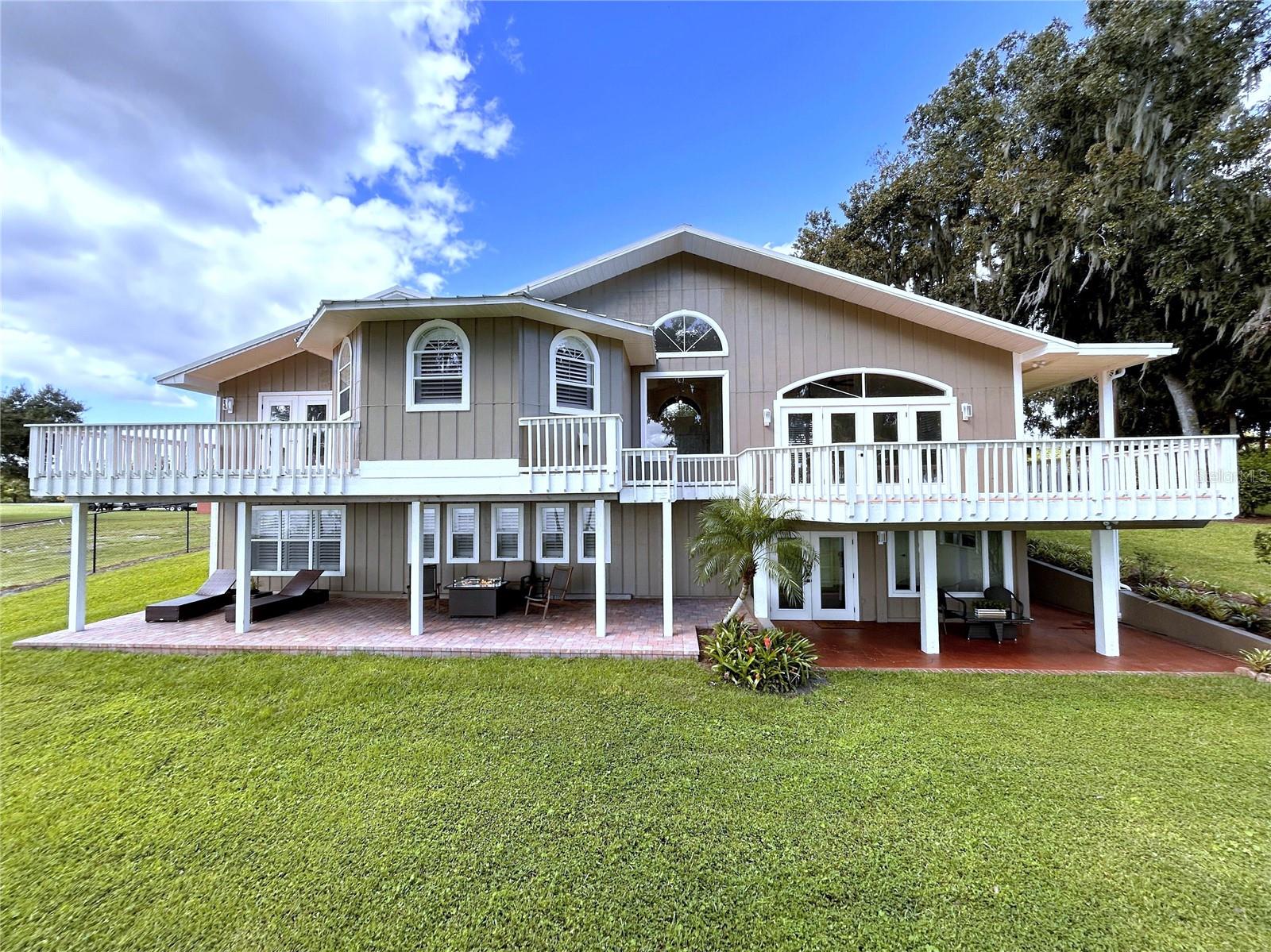 WALK/WATER LAKE ESTATES PH 3 UN 4 - Residential