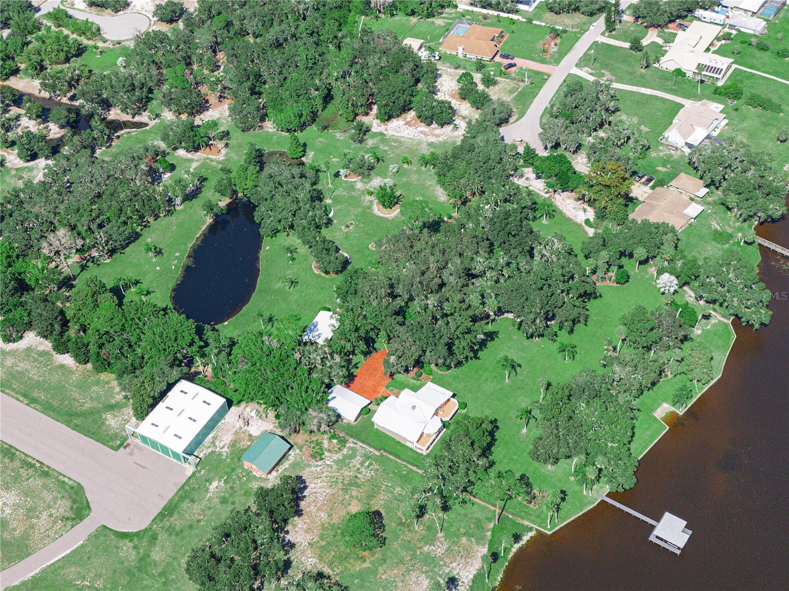 2612 LAKE FRONT DRIVE