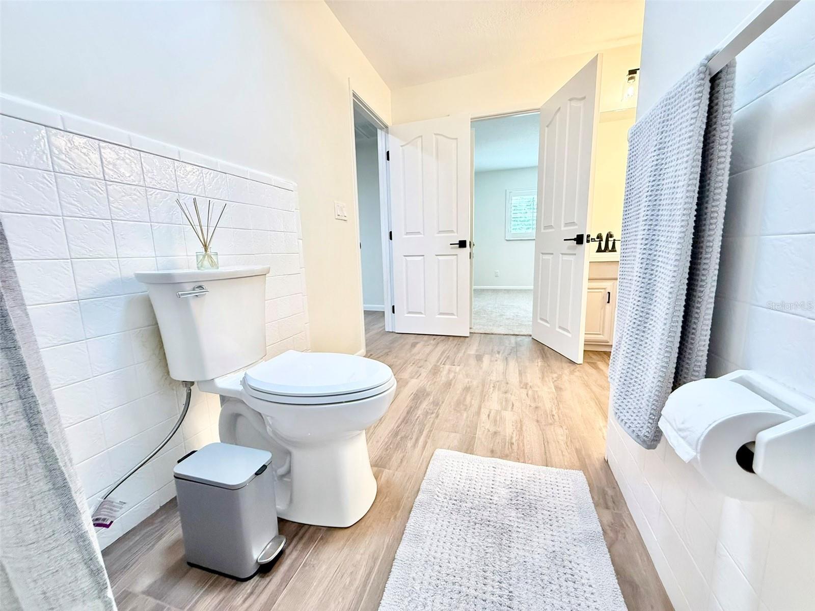 WALK/WATER LAKE ESTATES PH 3 UN 4 - Residential