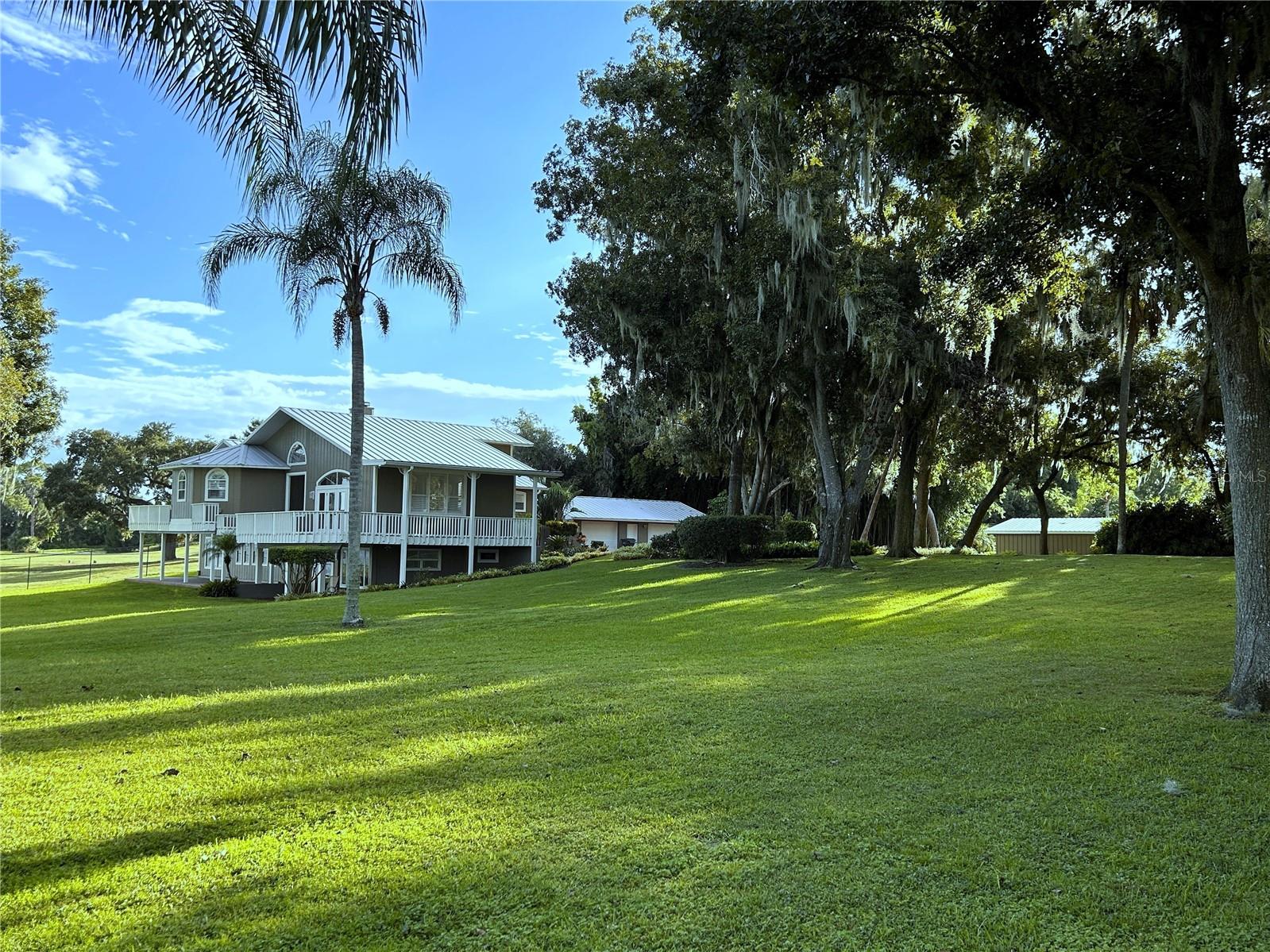 WALK/WATER LAKE ESTATES PH 3 UN 4 - Residential