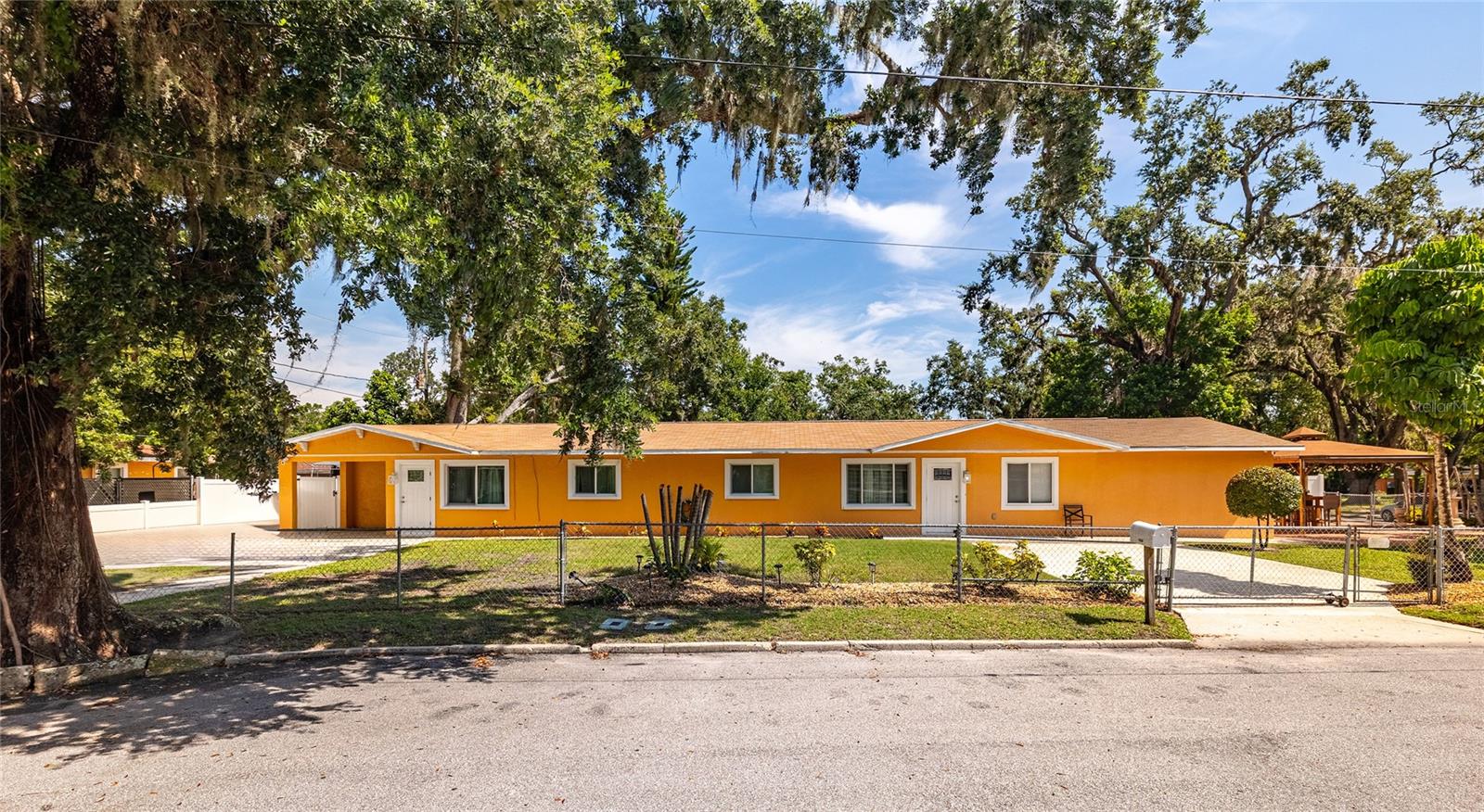 Rare opportunity to own a charming one story spacious duplex / 5 Bedroom / 3 Bath / corner lot in the highly sought after of Bradenton area near the Manatee River and Downtown Bradenton! Great curb appeal with well-maintained matured landscaping all around! All fenced in! Enjoy the outdoors under a gorgeous Gazebo! Great potential for rental income or multi-generational living! Each unit offers a fully renovated kitchen with quartz counter tops, shaker cabinets and stainless steel appliances. Each unit has its own washer and dryer! All 3 bathrooms have been fully renovated! Gorgeous tile flooring throughout! Lots of windows that give plenty of natural light! Great open floor plans in each unit! Primary Bedroom and all guestrooms are very spacious! Primary bathroom features a separate shower and tub! This Move-In ready duplex has been meticulously cleaned throughout! Exterior has been freshly painted 2 years ago! All paved in and fenced in backyard! With awning covering for each unit! Roof was replaced in 2012/ newer A/C units! Location! Location! Location! Centrally located right off of State Road 64 which takes you straight into the heart of downtown Bradenton, Manatee Memorial Hospital and the popular Anna Maria and Bradenton beaches! Enjoy boating on the Manatee River which is only a few blocks away! No flood zone X! Short 20 minute drive to Sarasota UTC, St Petersburg, Tampa and the surrounding areas! Easy access to I-75, close to shopping, restaurants and so much more! Hurry this gorgeous duplex won’t last! Seller motived! Offers Welcomed!