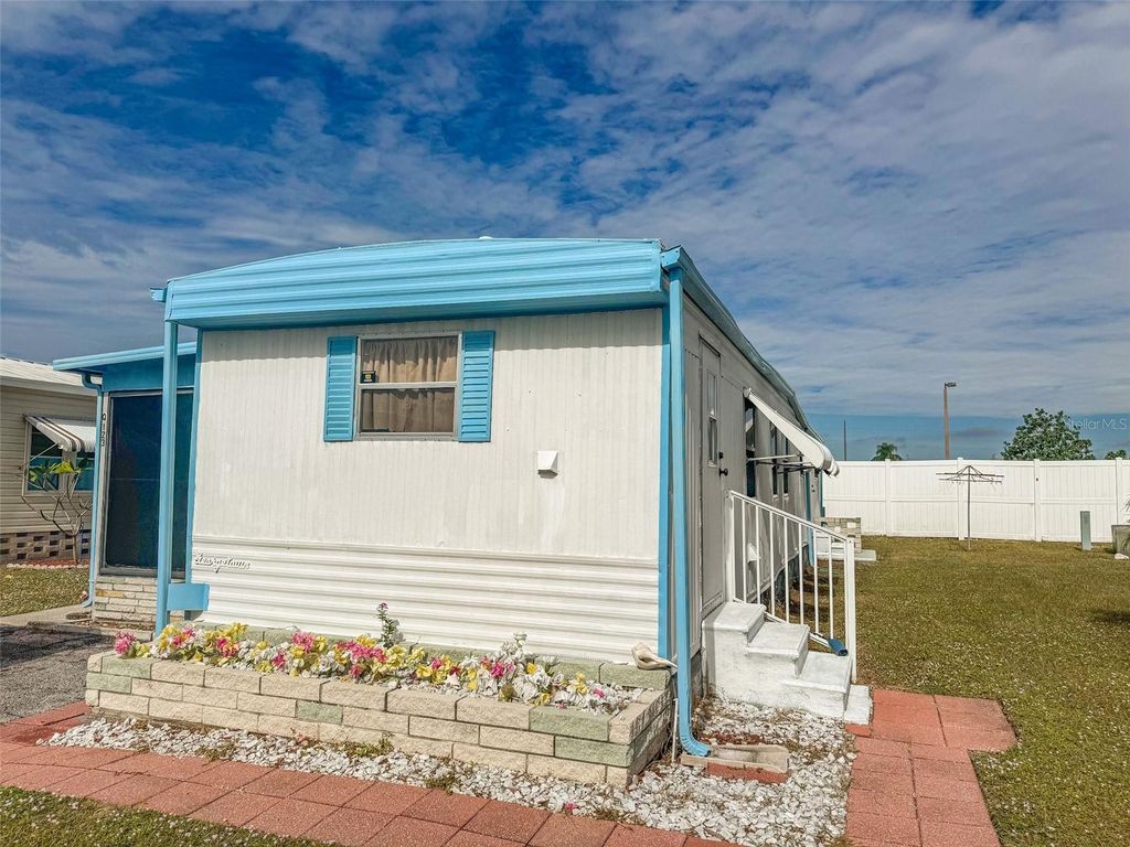 Photo of 5316 53rd Avenue E #Q123, Bradenton, FL 34203 (MLS # A4674835)