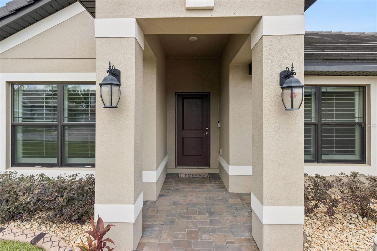 447 LAKE VISTA DRIVE