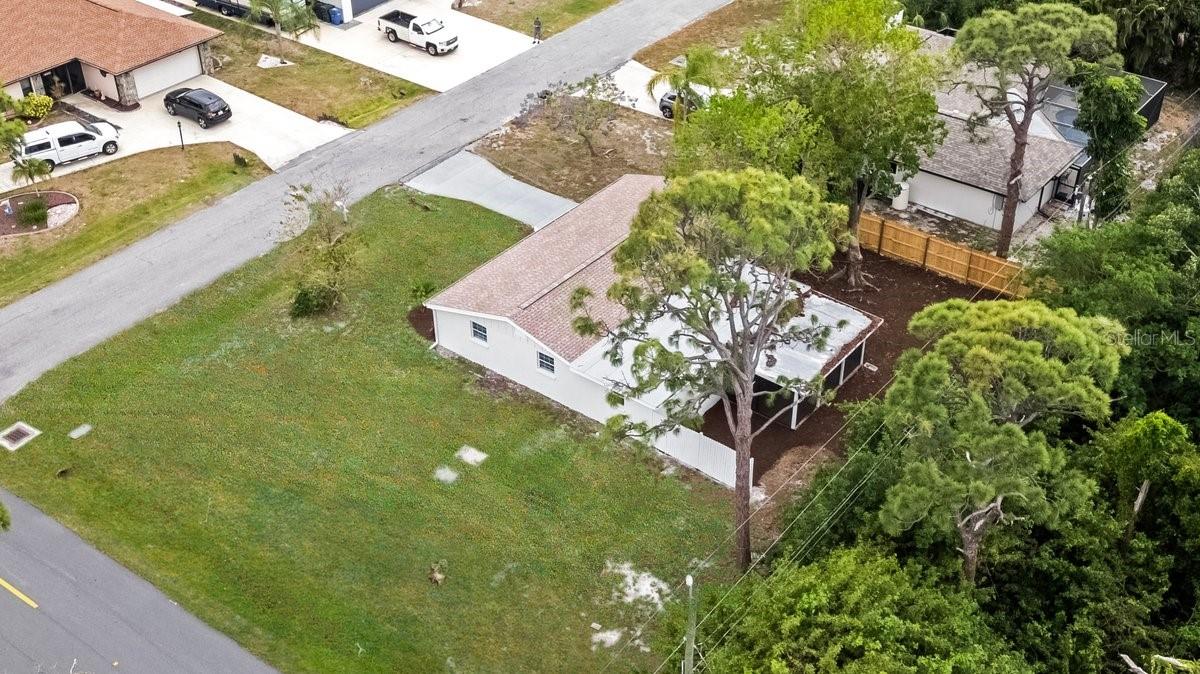 SOUTH VENICE - Residential