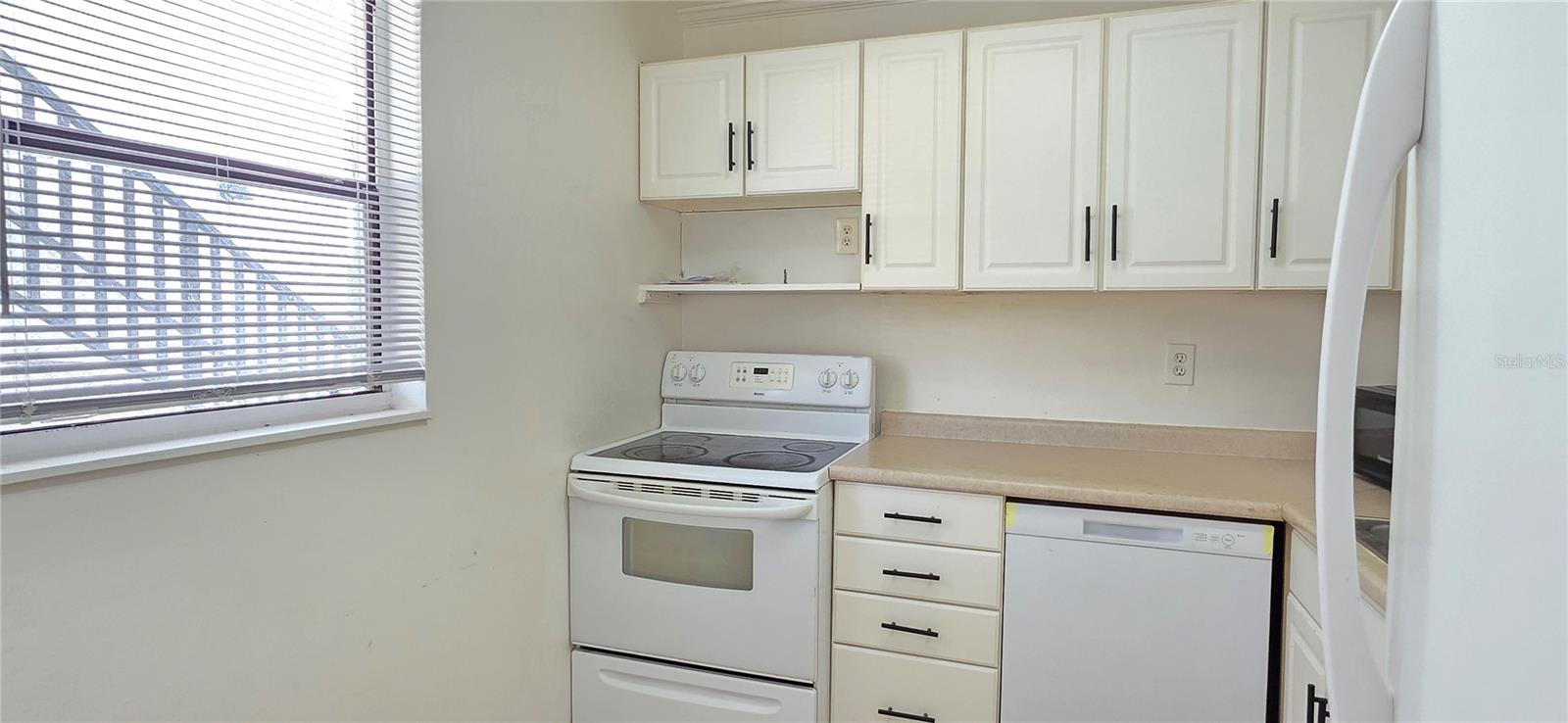 DAYTONA BEACH GOLF & COUNTRY CLUB - Residential Lease