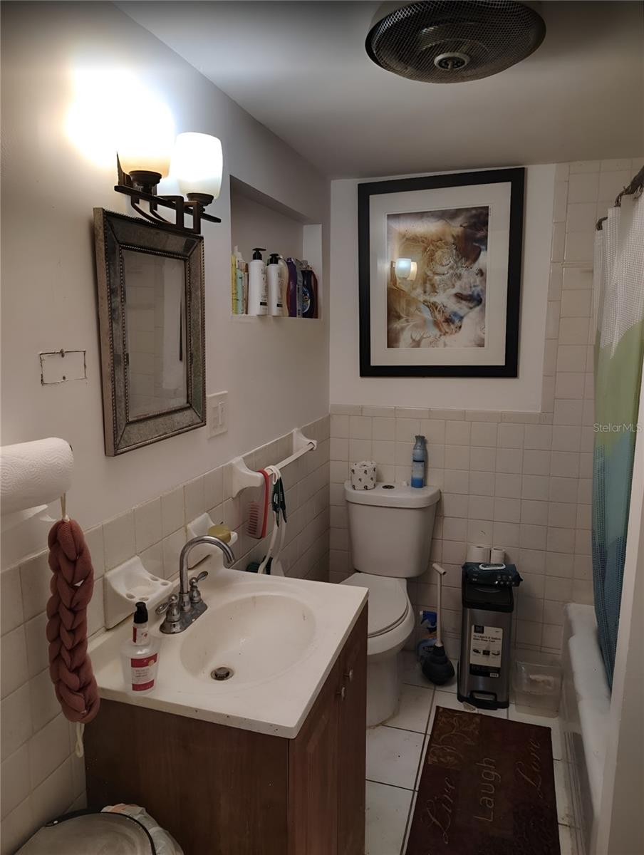 HARRISONS W T RESUB - Residential Income