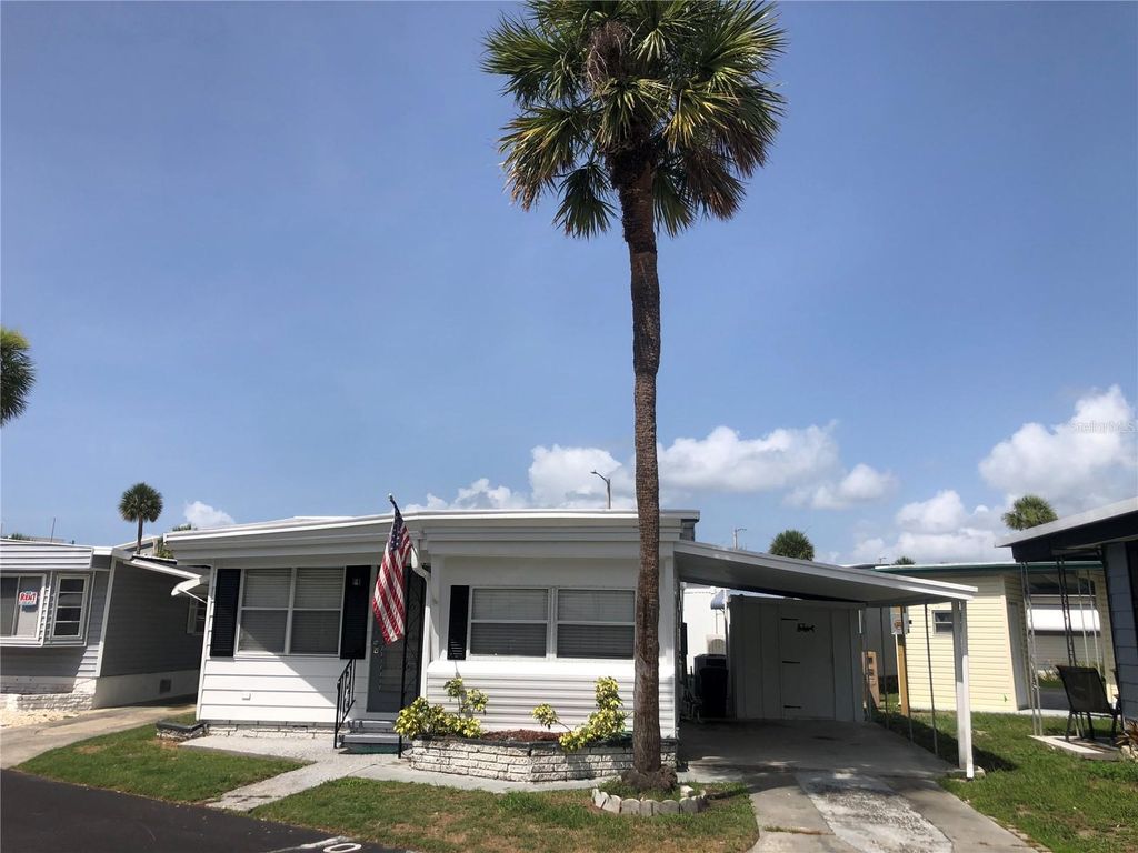 Photo of 4851 W Gandy Boulevard #B2L10, Tampa, FL 33611 (MLS # TB8396457)