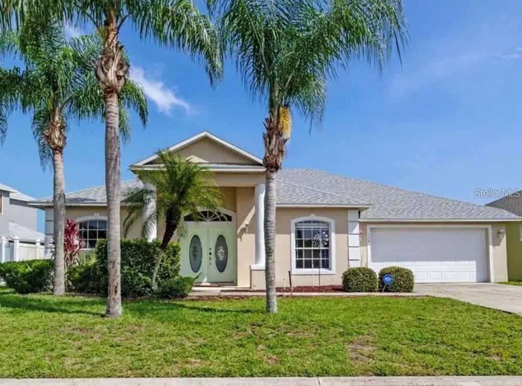 Photo of 110 Tee Garden Way, Davenport, FL 33896 (MLS # O6378822)