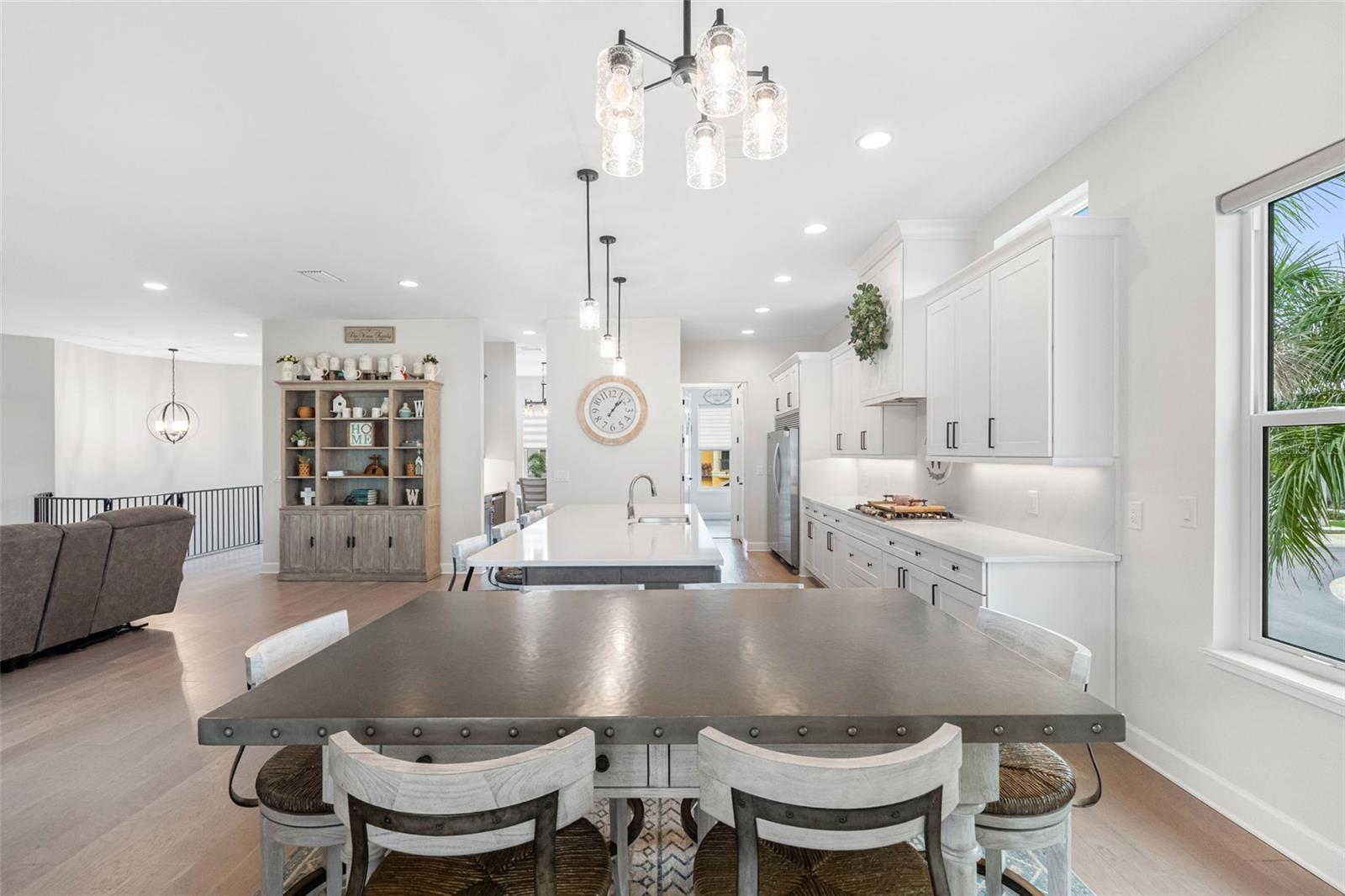 REDINGTON SHORES YACHT & TENNIS CLUB - Residential