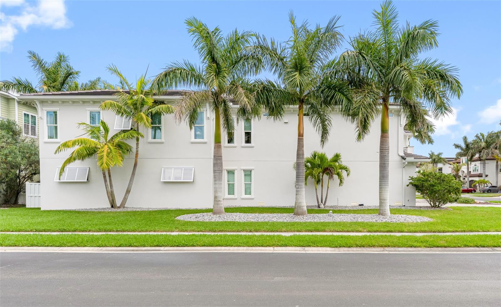 REDINGTON SHORES YACHT & TENNIS CLUB - Residential