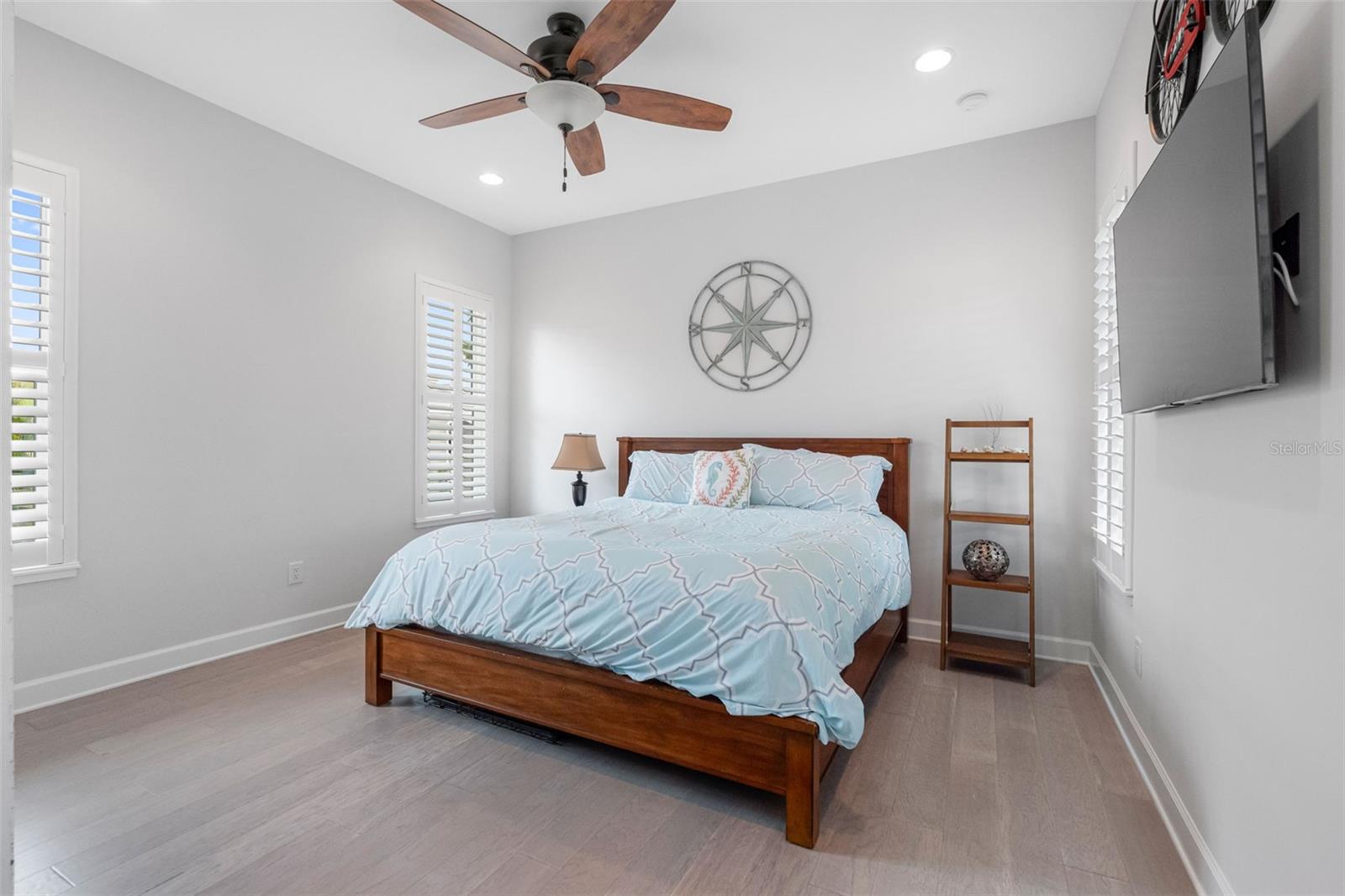 REDINGTON SHORES YACHT & TENNIS CLUB - Residential