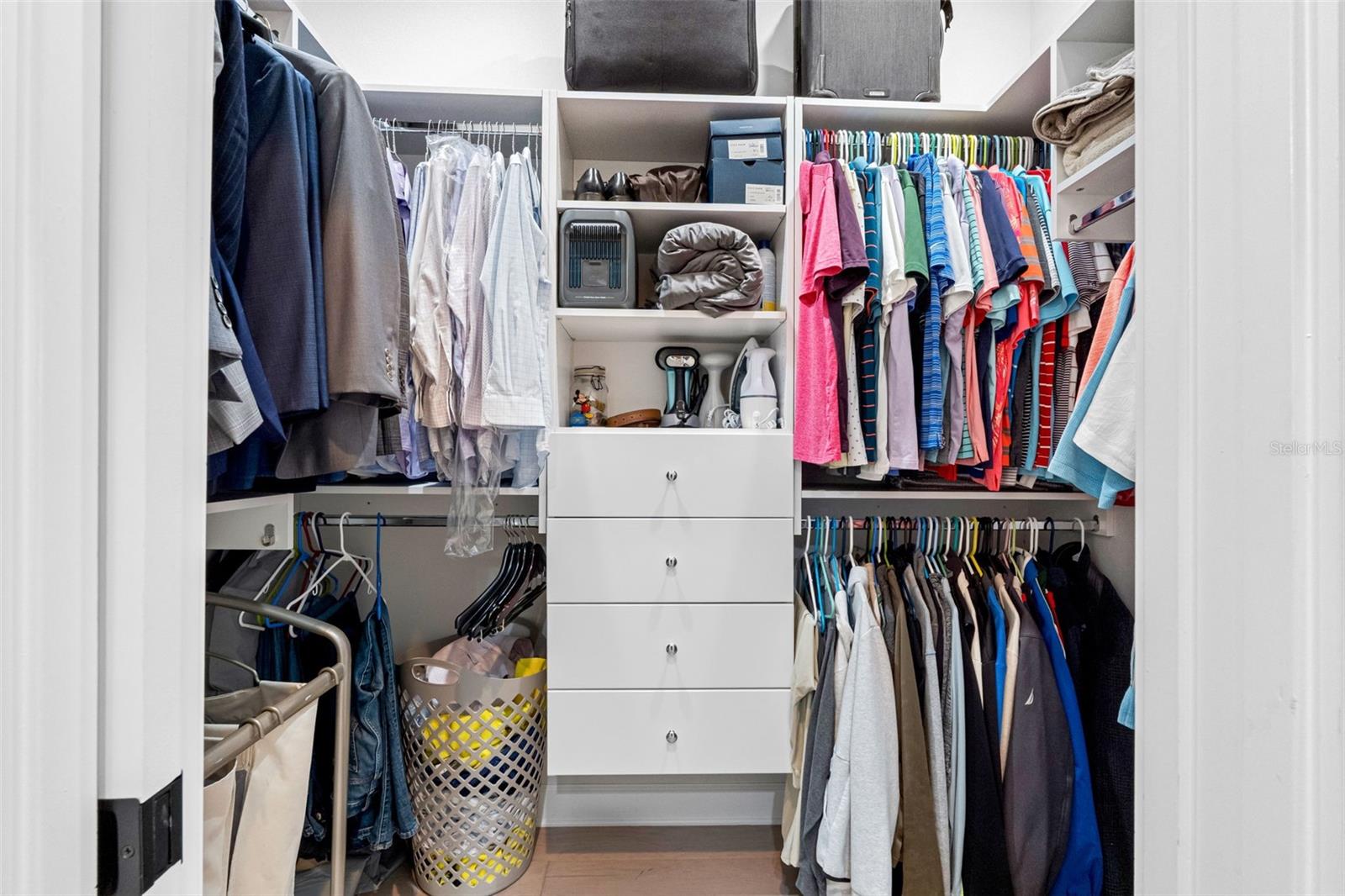 REDINGTON SHORES YACHT & TENNIS CLUB - Residential