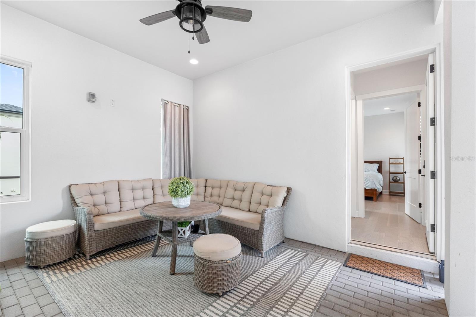 REDINGTON SHORES YACHT & TENNIS CLUB - Residential