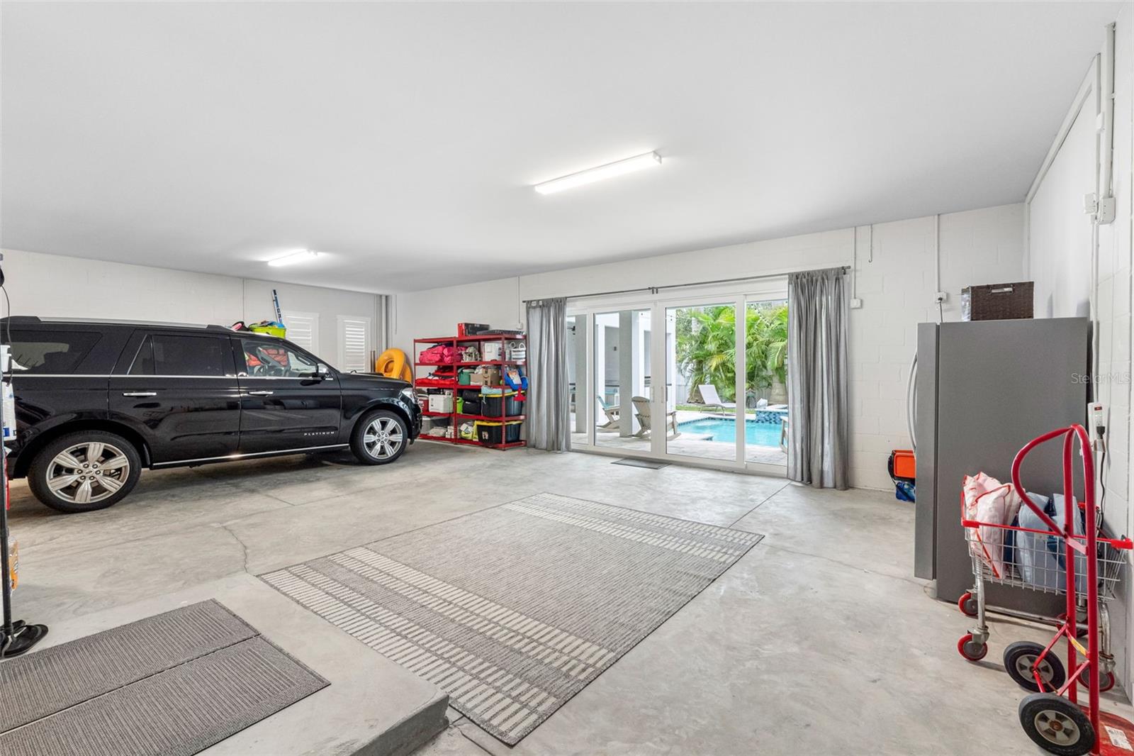 REDINGTON SHORES YACHT & TENNIS CLUB - Residential