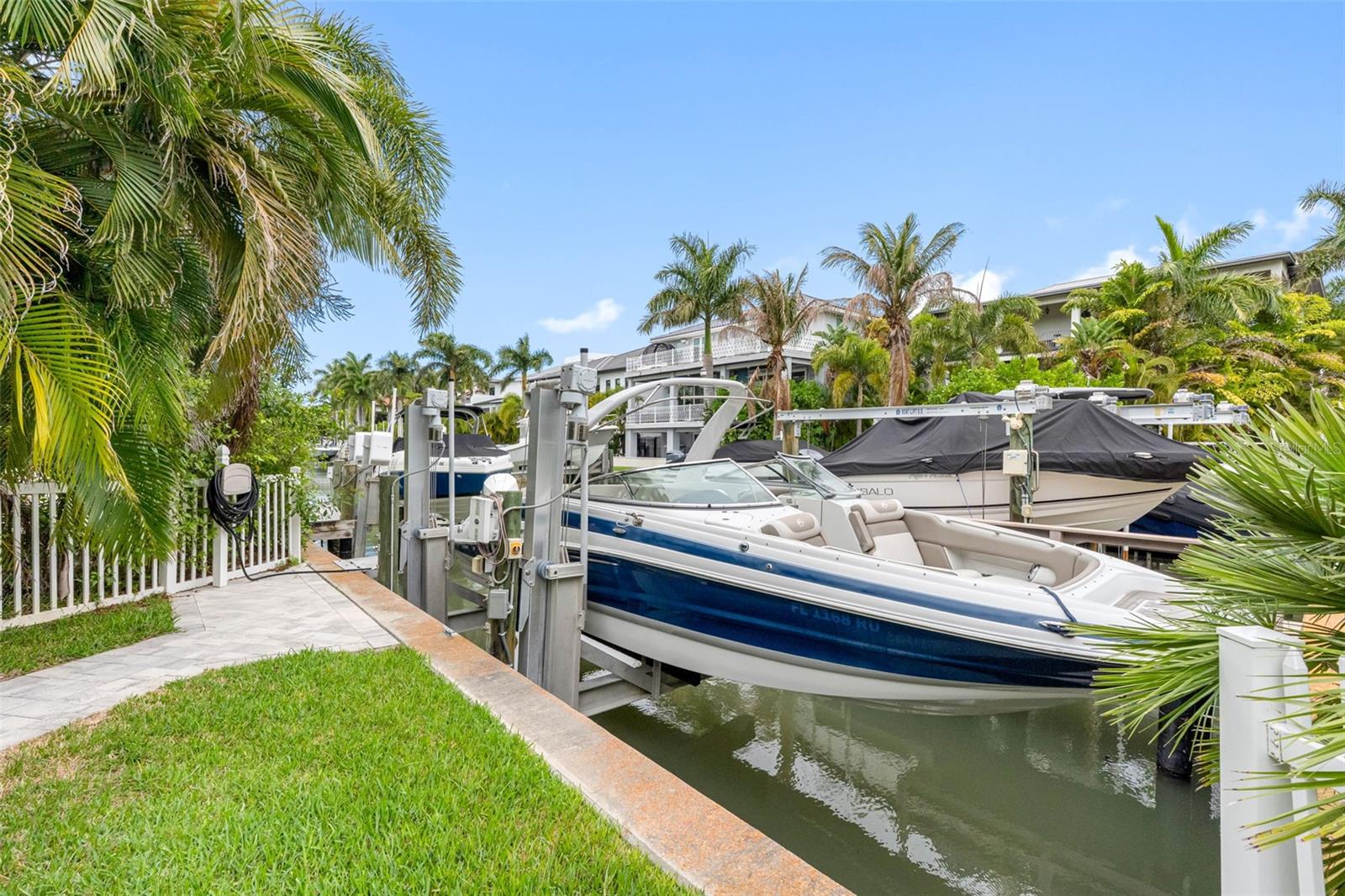 REDINGTON SHORES YACHT & TENNIS CLUB - Residential