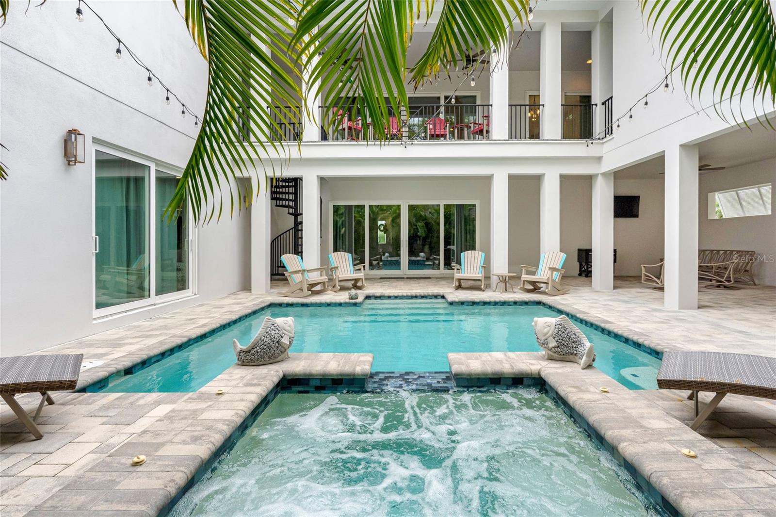 REDINGTON SHORES YACHT & TENNIS CLUB - Residential