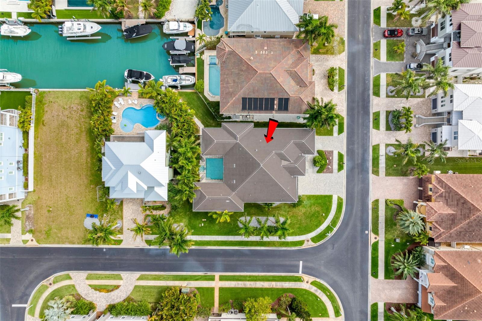 REDINGTON SHORES YACHT & TENNIS CLUB - Residential