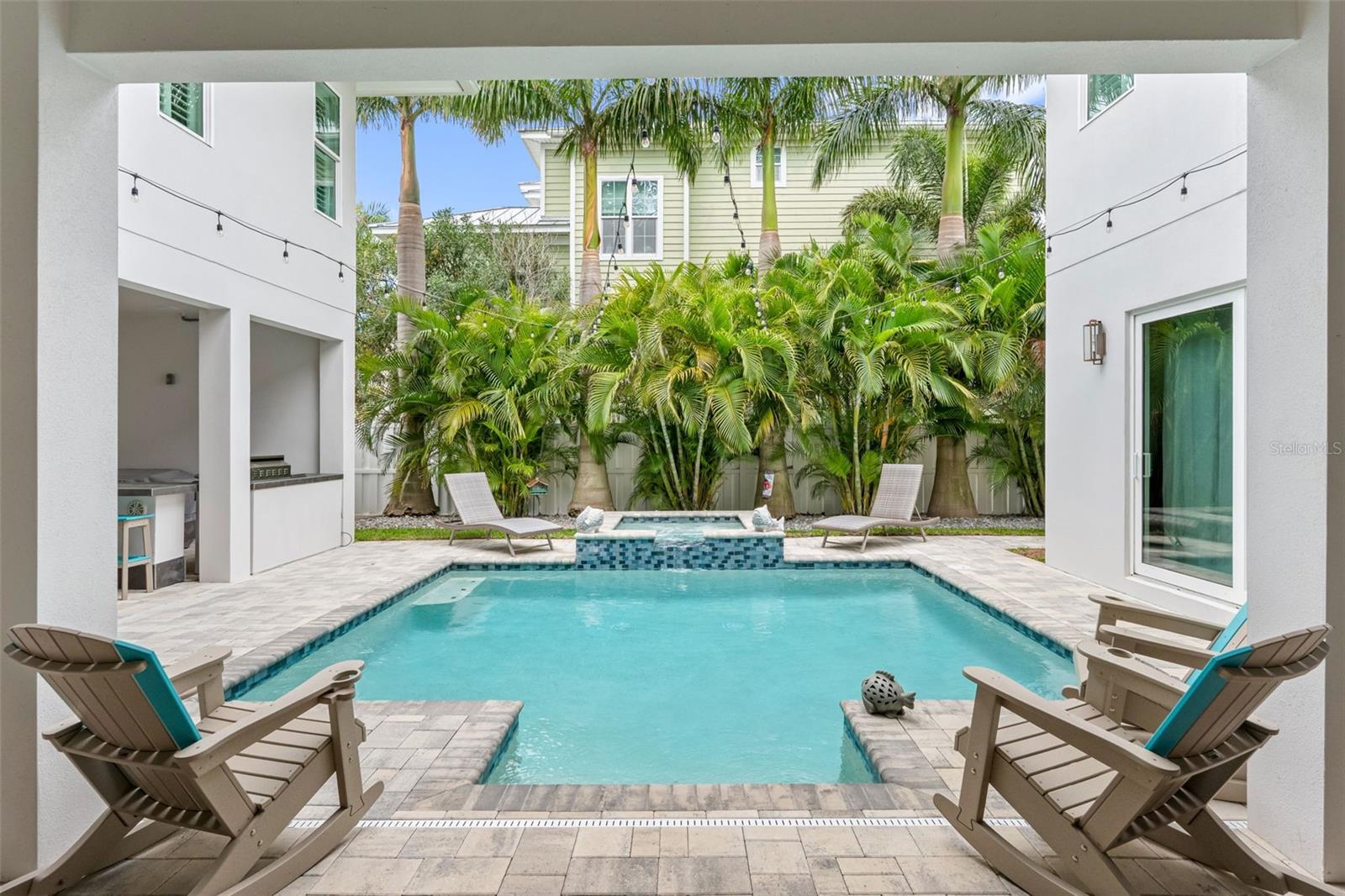 REDINGTON SHORES YACHT & TENNIS CLUB - Residential