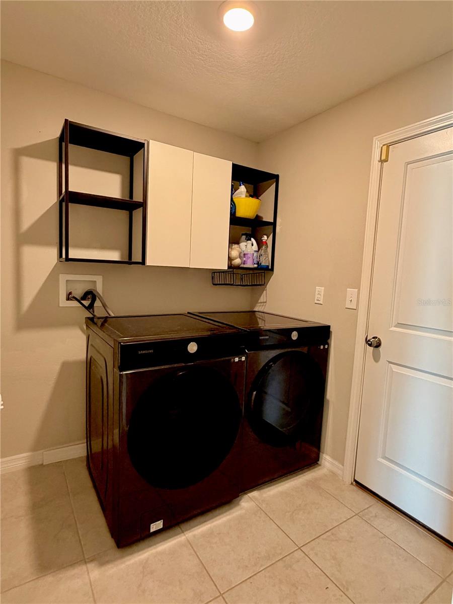 AYERSWORTH GLEN PH 4 - Residential