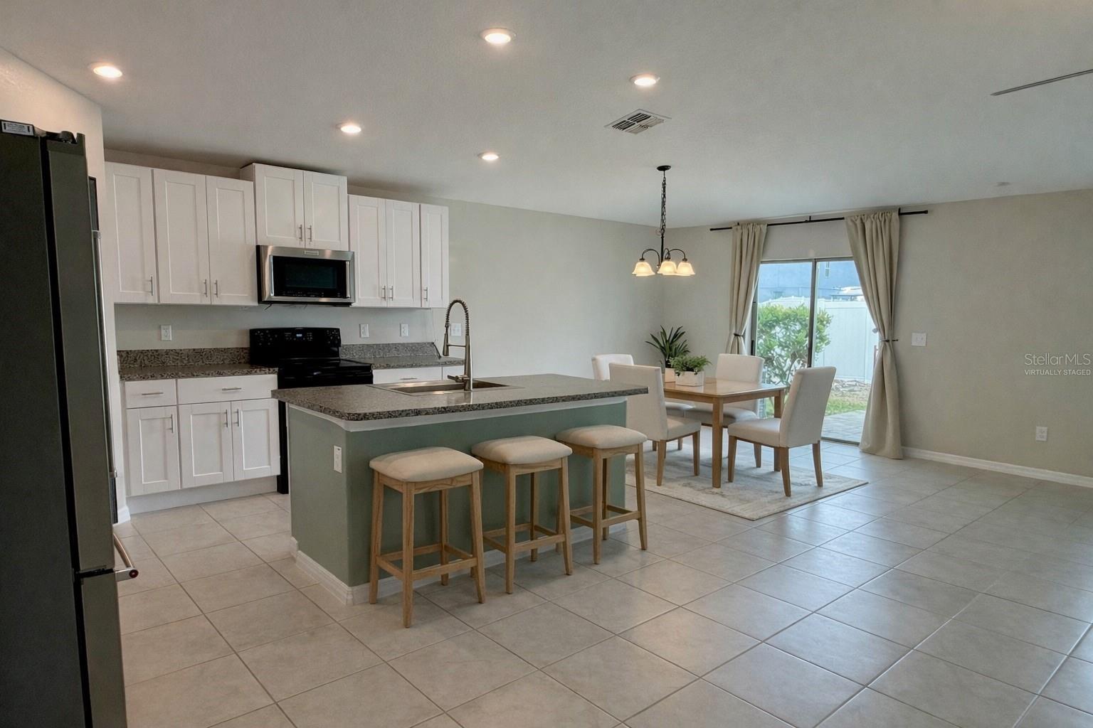 AYERSWORTH GLEN PH 4 - Residential