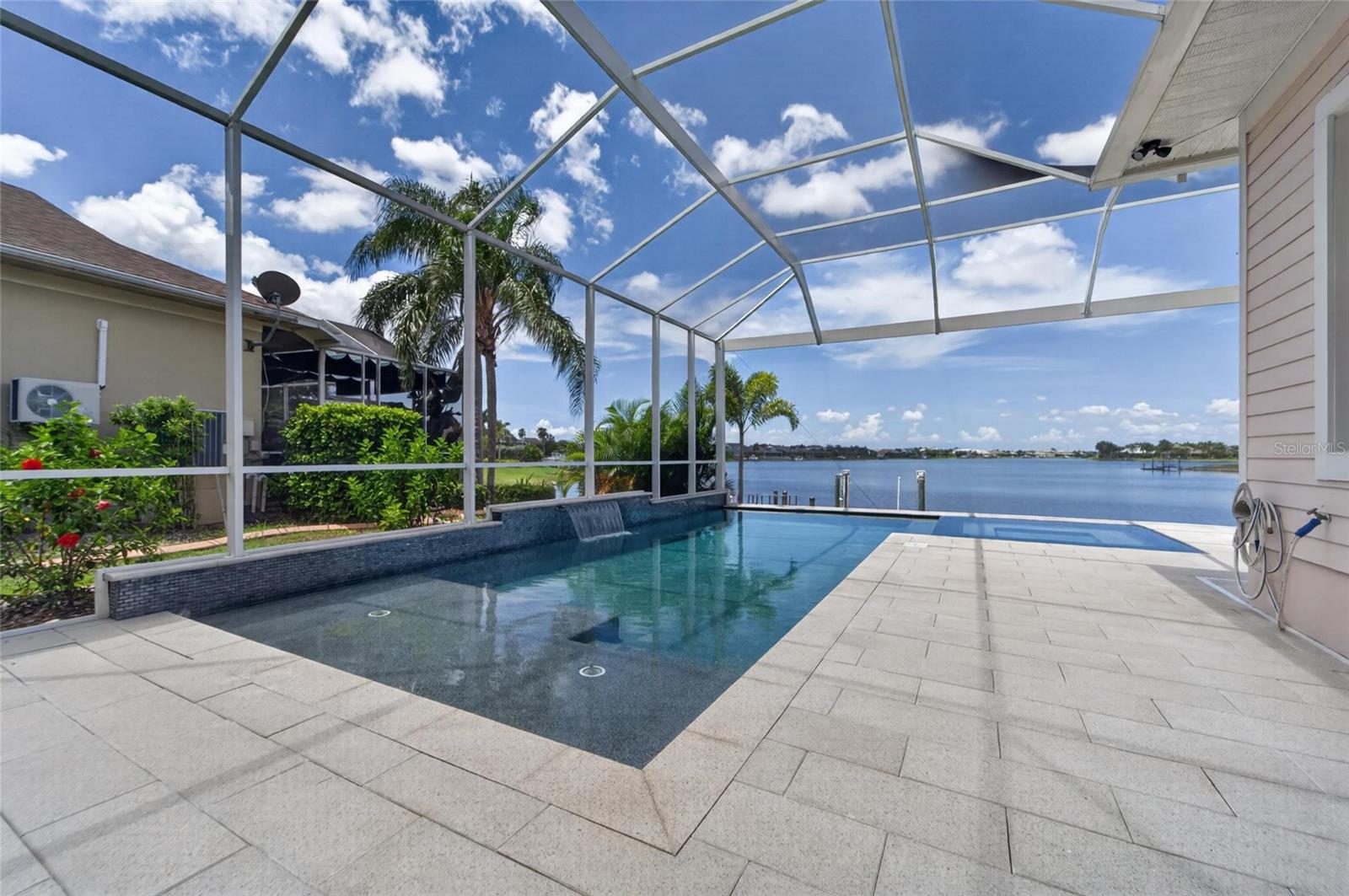 429 MANNS HARBOR DRIVE