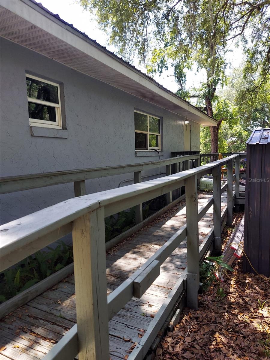 NON SUBDIVISION - Residential