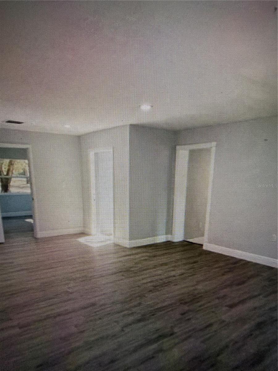 NON SUBDIVISION - Residential