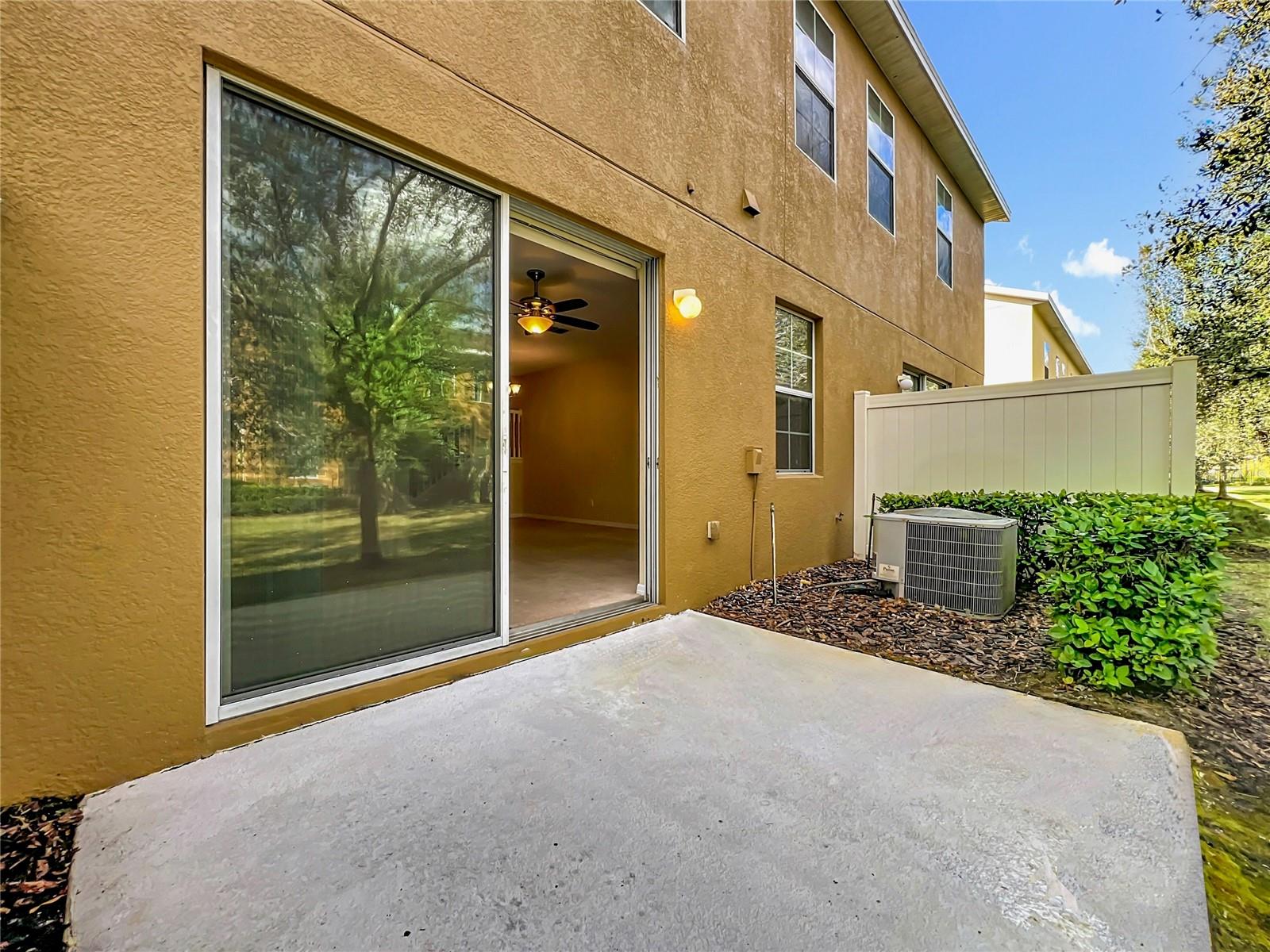 CLAYTON CROSSING TWNHMS SECOND AMD - Residential