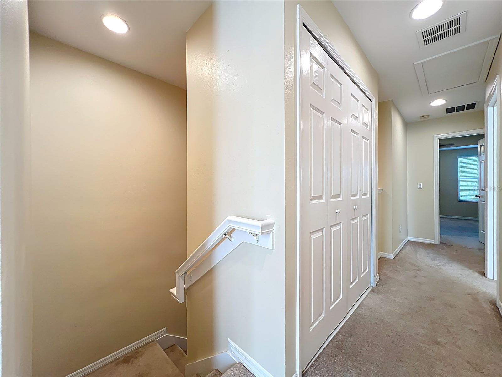 CLAYTON CROSSING TWNHMS SECOND AMD - Residential