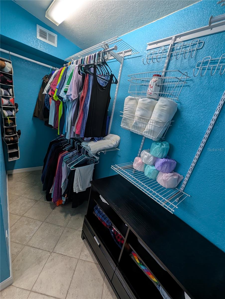 MINNEOLA - Residential