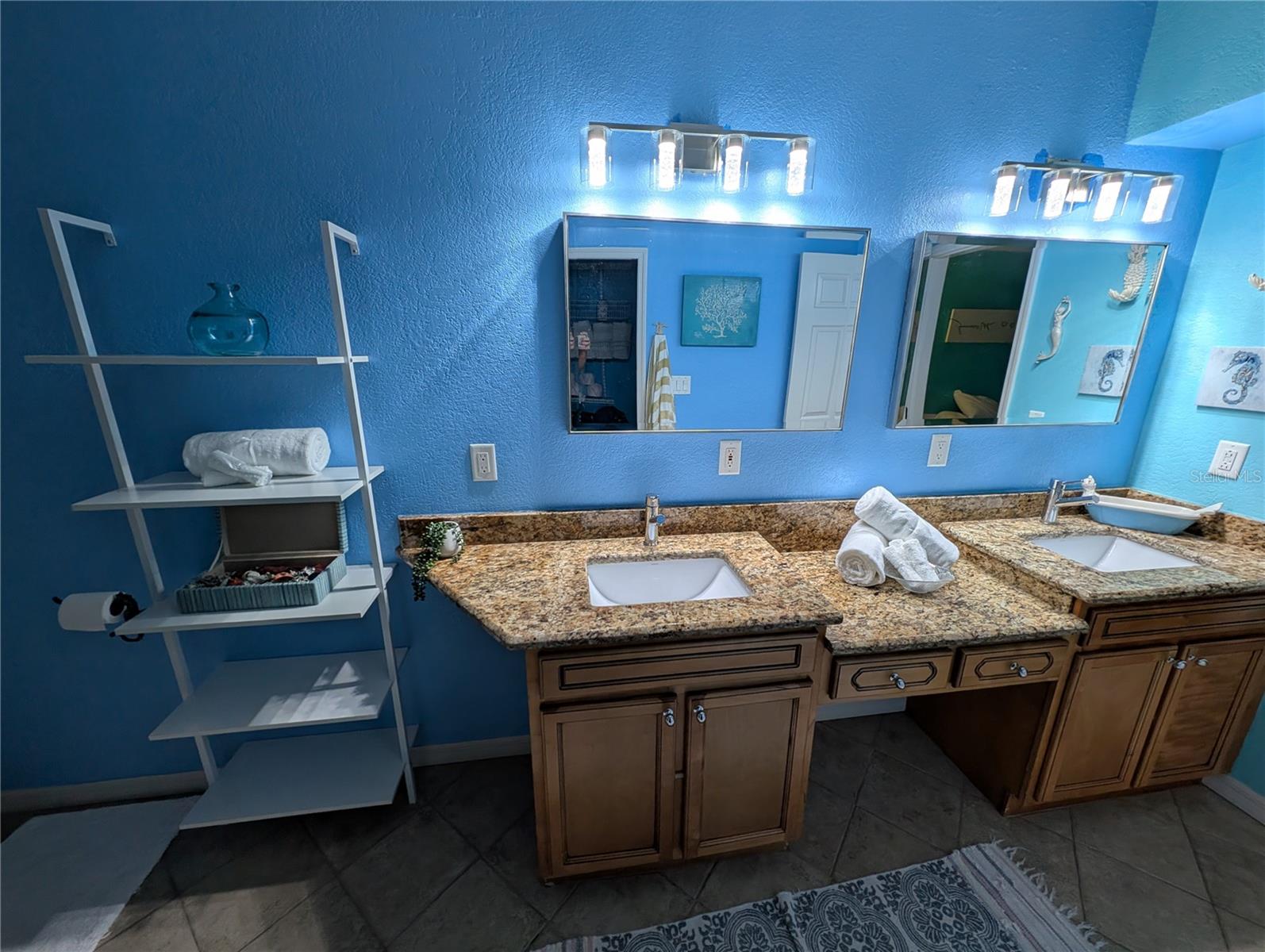 MINNEOLA - Residential