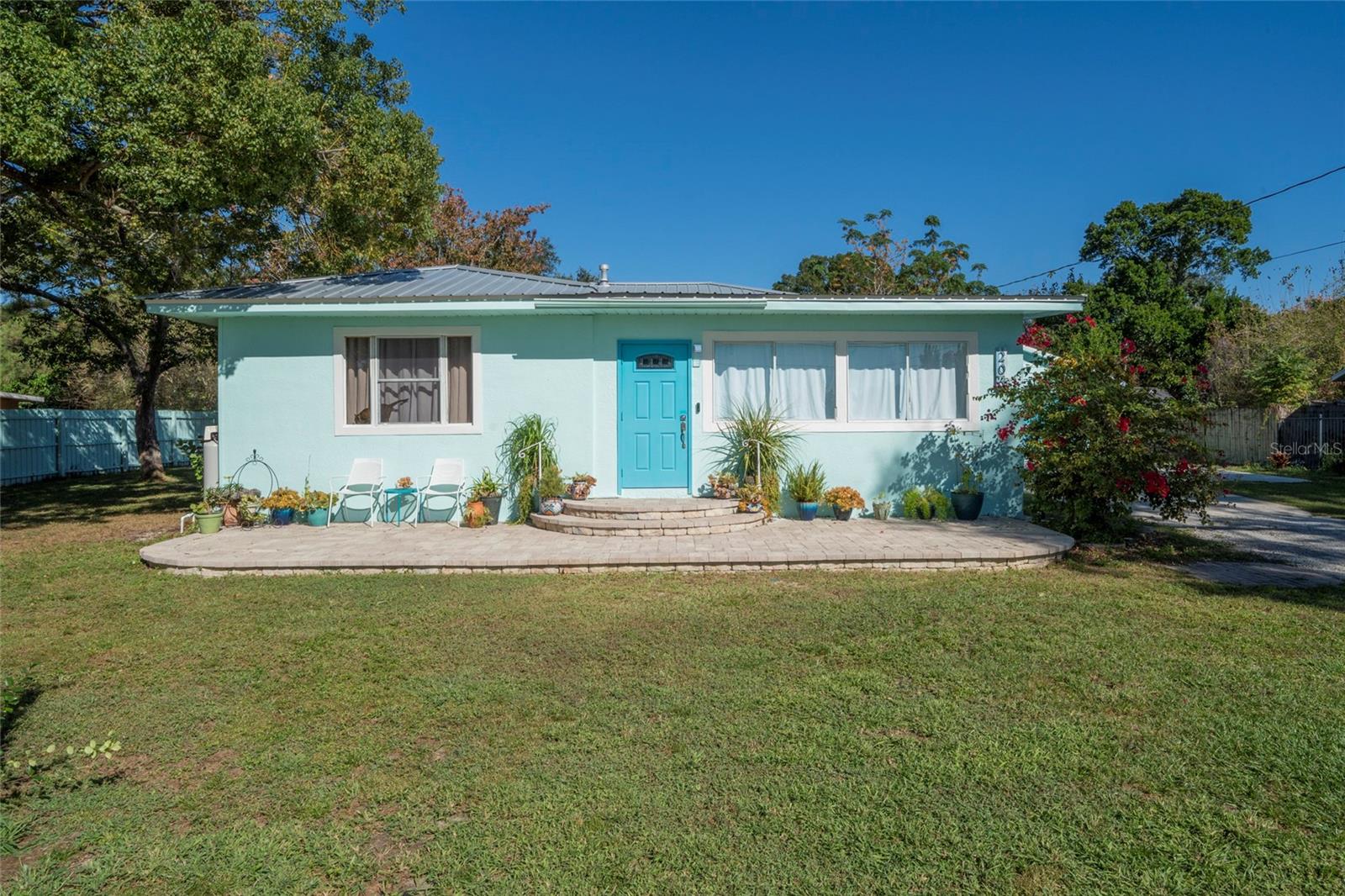 MINNEOLA - Residential