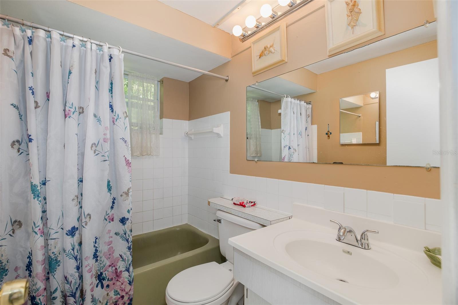 GARDENS BEACON SQUARE - Residential