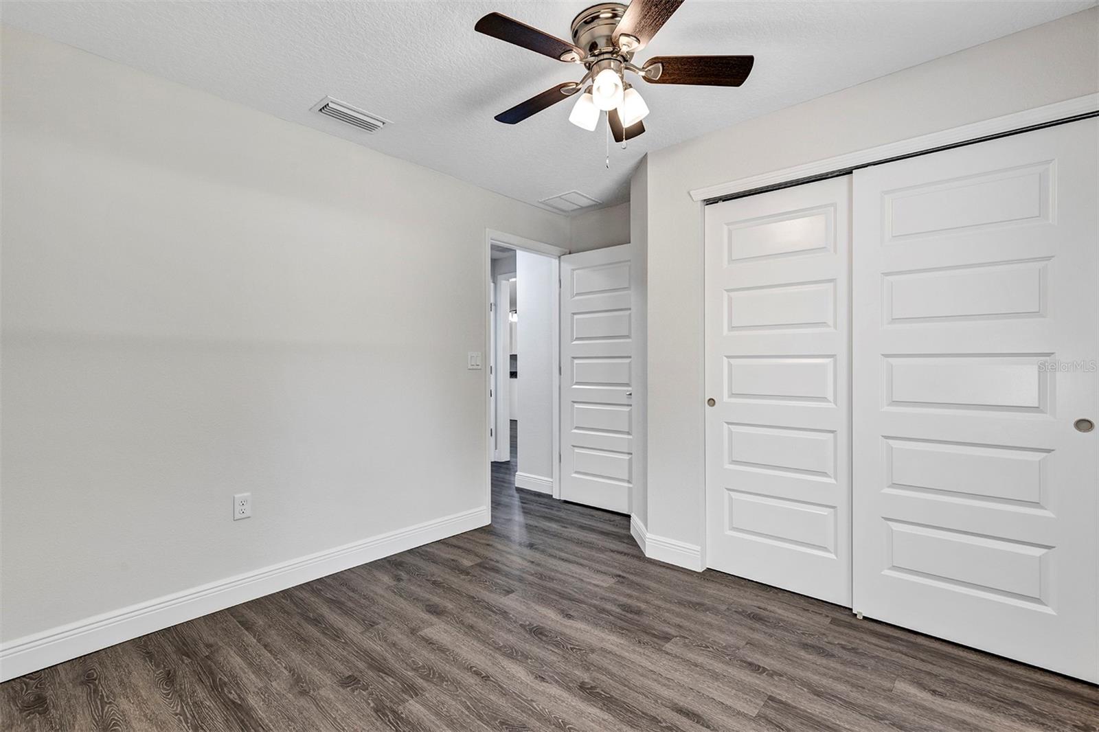 CITRUS SPGS UNIT 04 - Residential