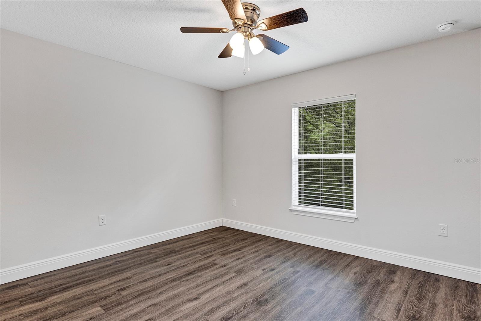 CITRUS SPGS UNIT 04 - Residential