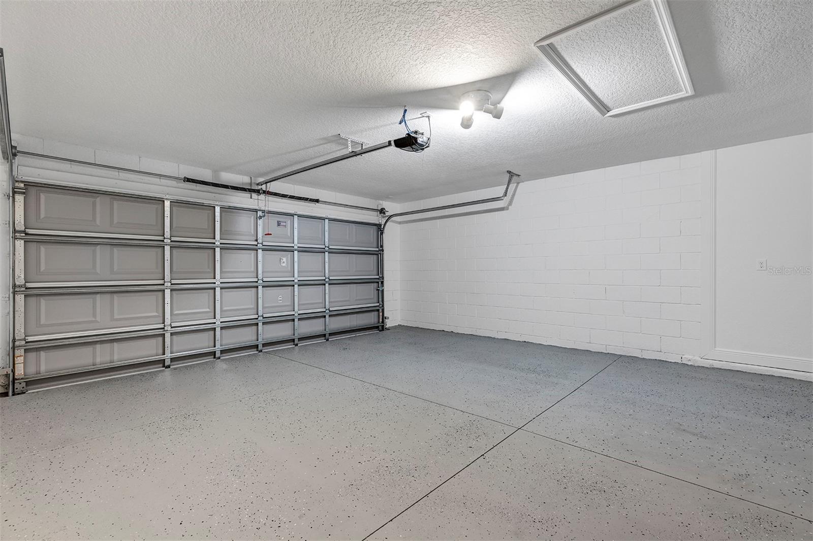 CITRUS SPGS UNIT 04 - Residential