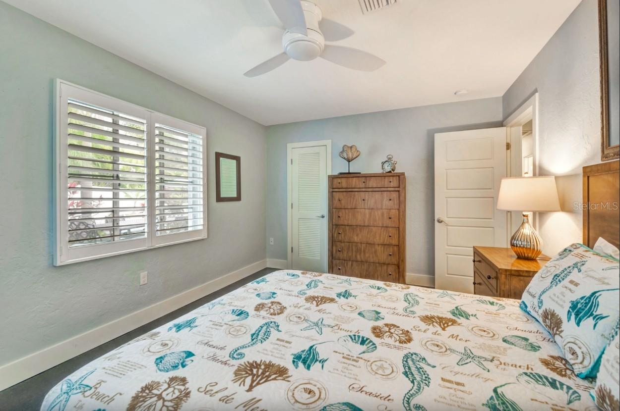 SAINT ARMANDS DIV JOHN RINGLING ESTATES - Residential